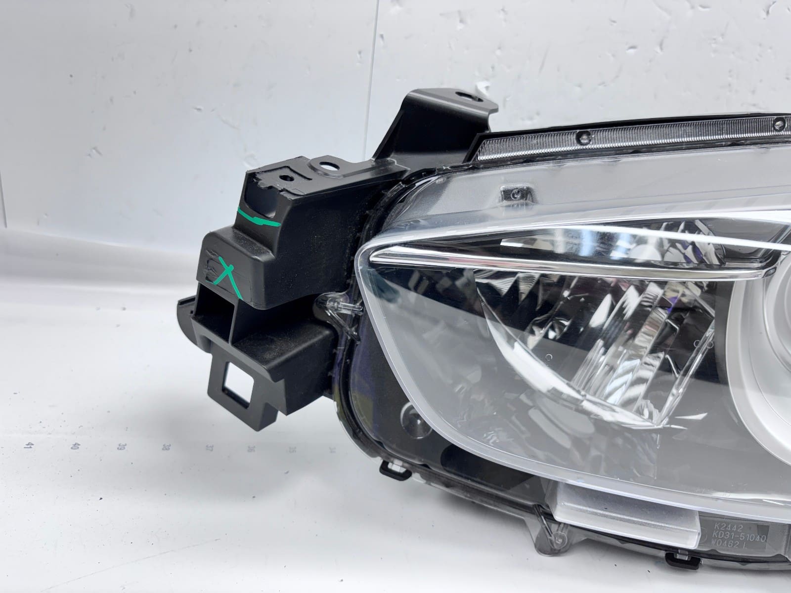 2013-2016 Mazda CX-5 Halogen Front Left OEM Headlight KJ0151040C - Image 2