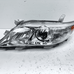 NICE ALL TABS 2010-11 Toyota Camry Front Left Aftermarket Headlight
