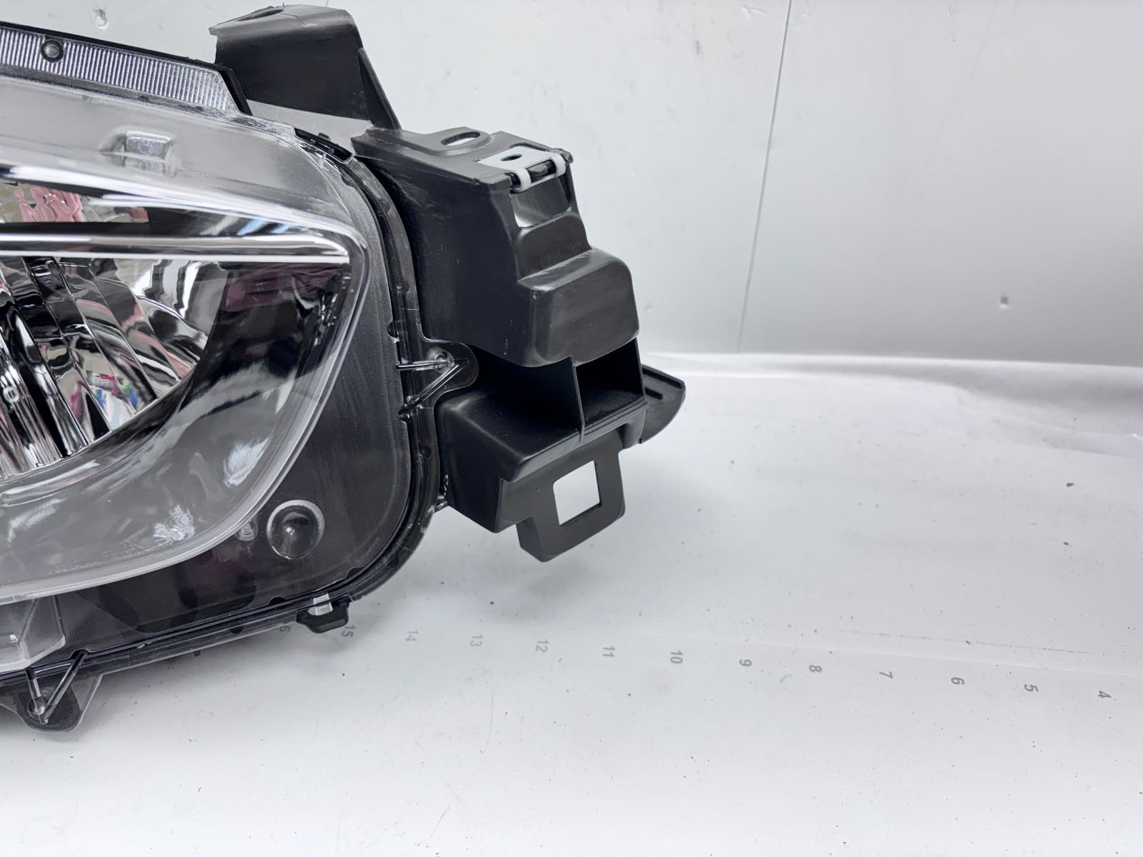 Mazda CX-5 2013-2016 Halogen Front Right Headlight KJ0151031C - Image 2