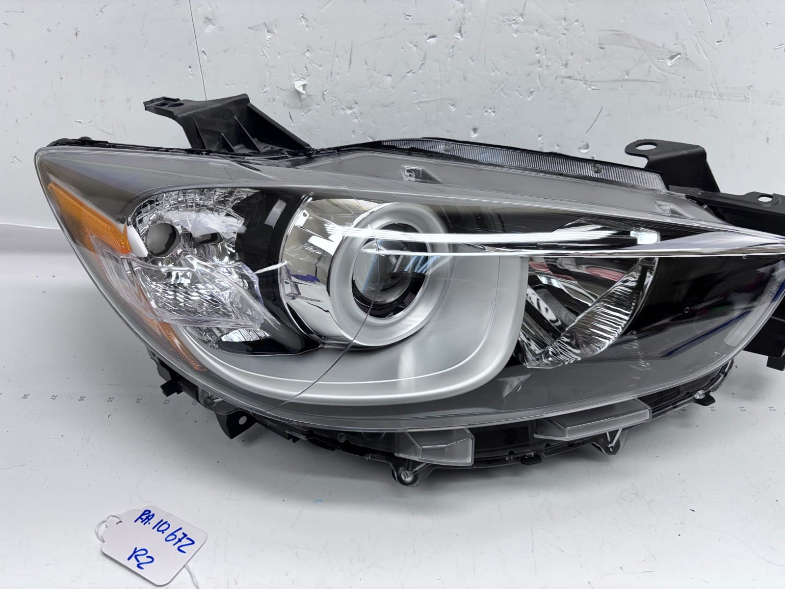 Mazda CX-5 2013-2016 Halogen Front Right Headlight KJ0151031C - Image 8