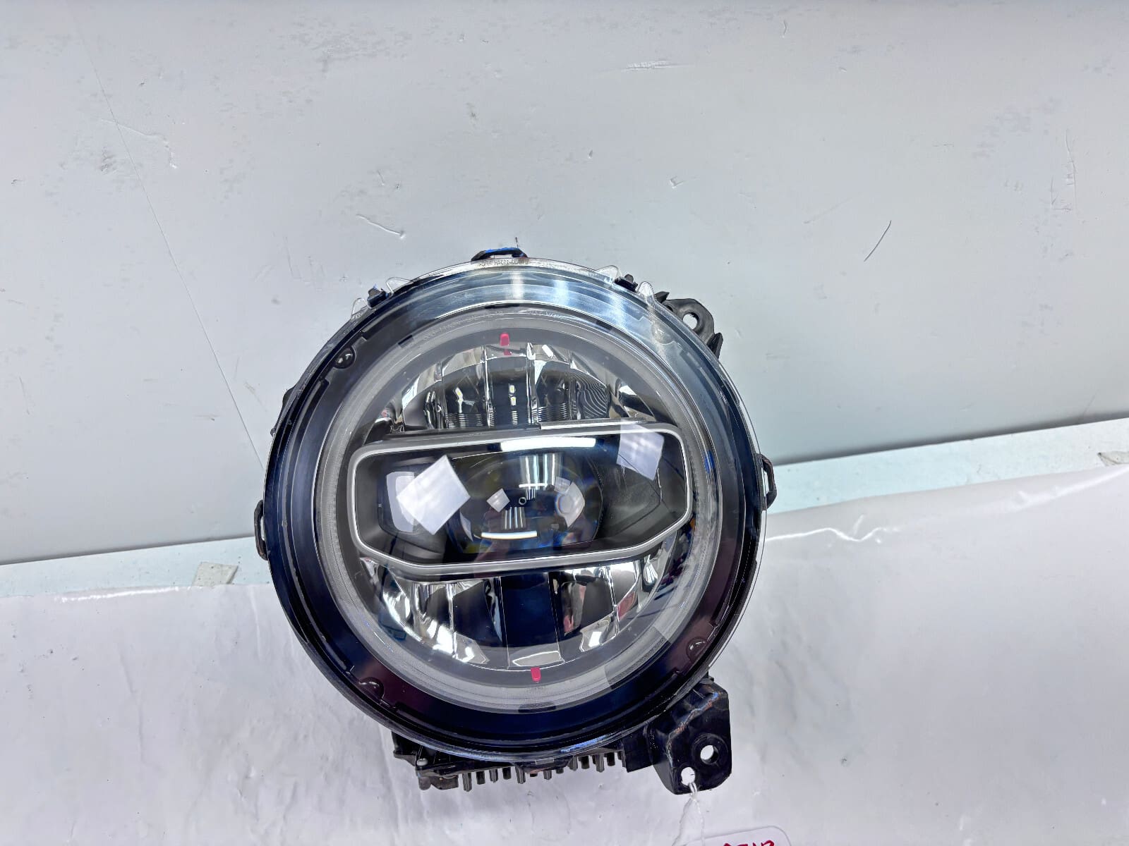 2018-2023 Jeep Gladiator; Wrangler LED Front Right CAPA Headlight