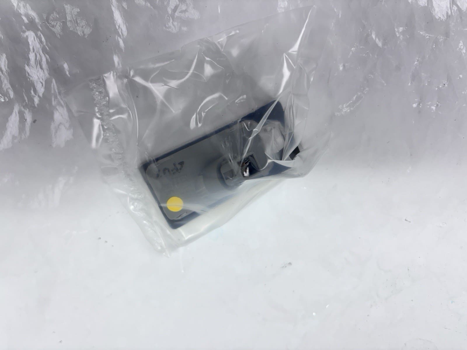 2011-22 Hyundai Accent Elantra Rear Right OEM License Plate 925021m400 - Image 4