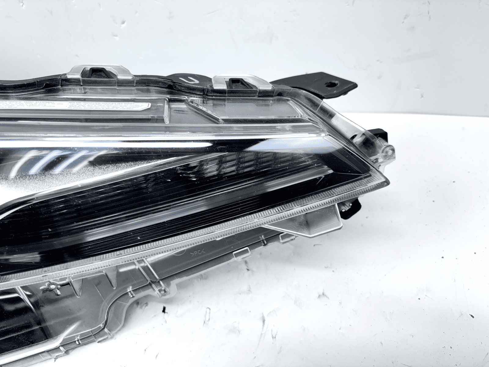 2019-2022 Toyota Prius LED Front Right OEM Headlight - Image 4