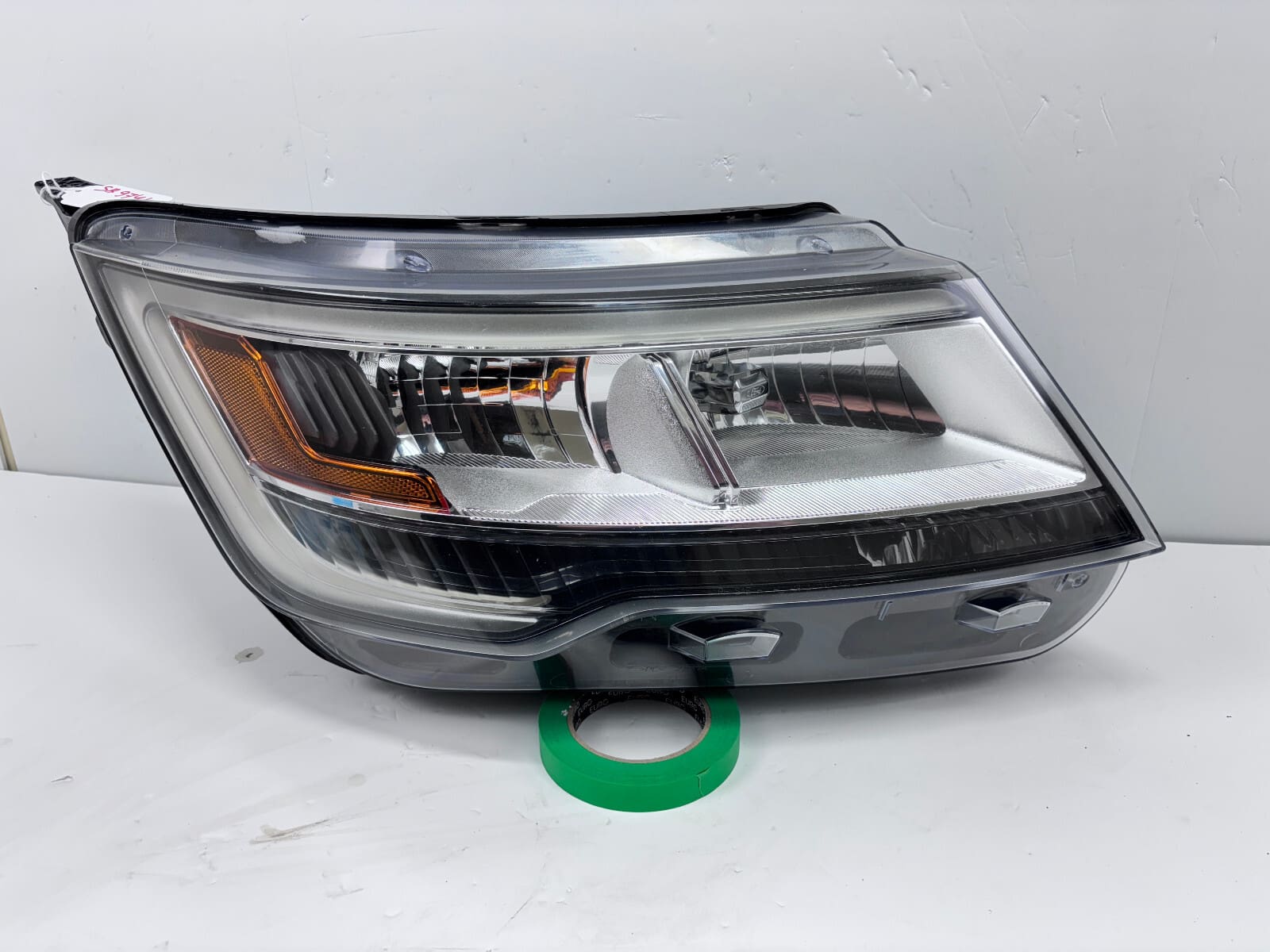 2016-19 Ford Explorer LED Front Right OEM Headlight HB5313005BB Used