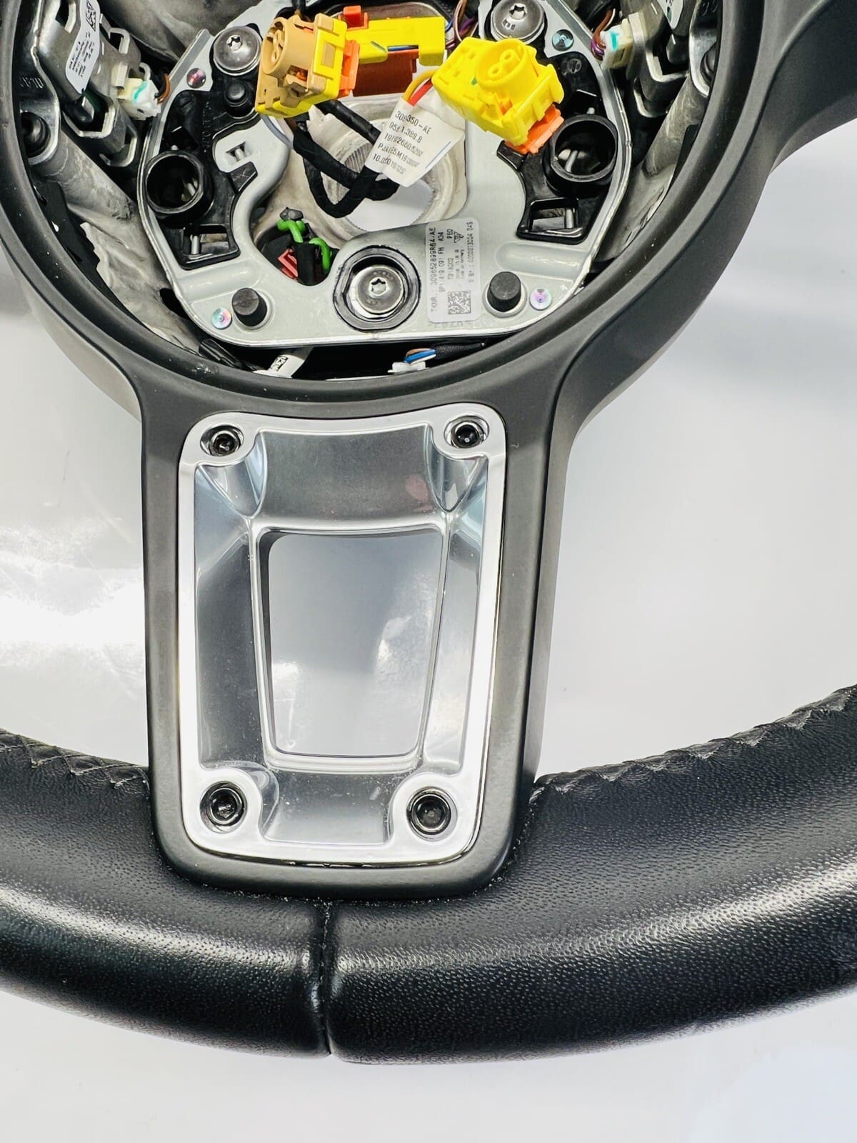 NICE 2021-22 Porsche Spyder Cayman Boxster OEM Steering Wheel 9p1419091mla34 - Image 3