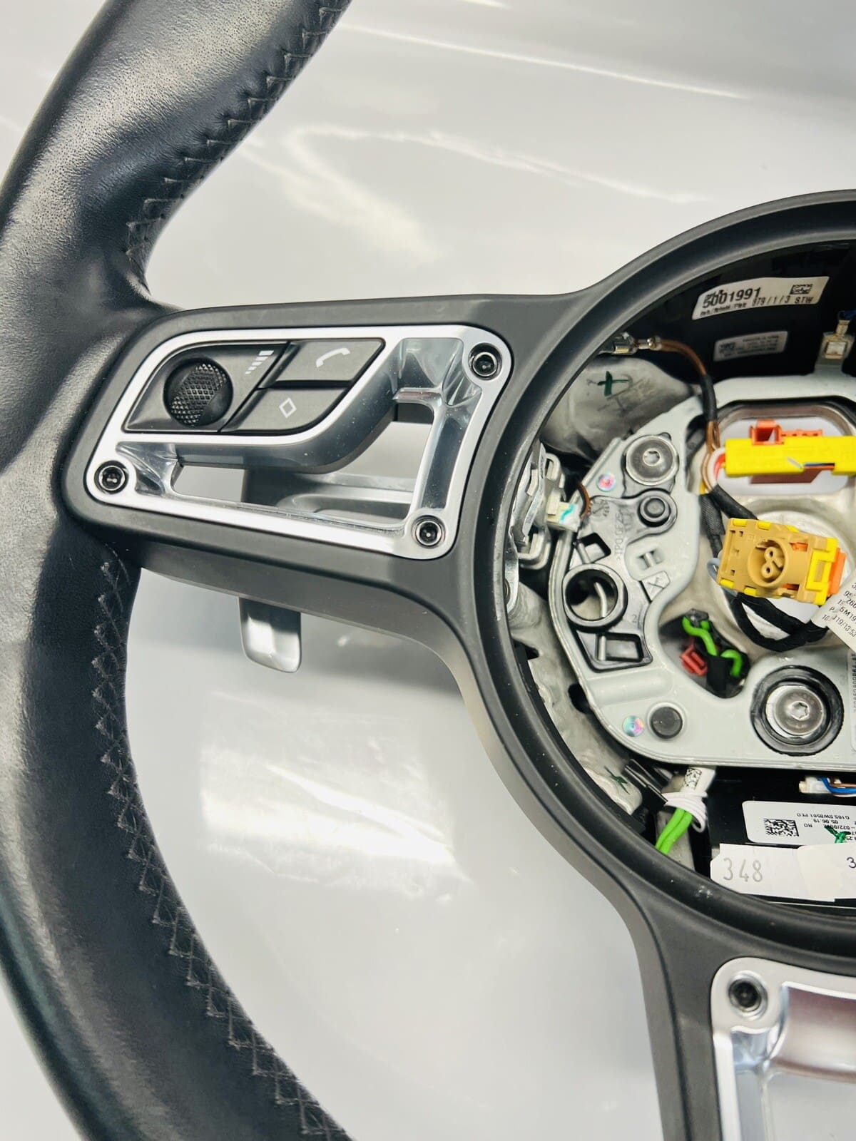NICE 2021-22 Porsche Spyder Cayman Boxster OEM Steering Wheel 9p1419091mla34 - Image 4