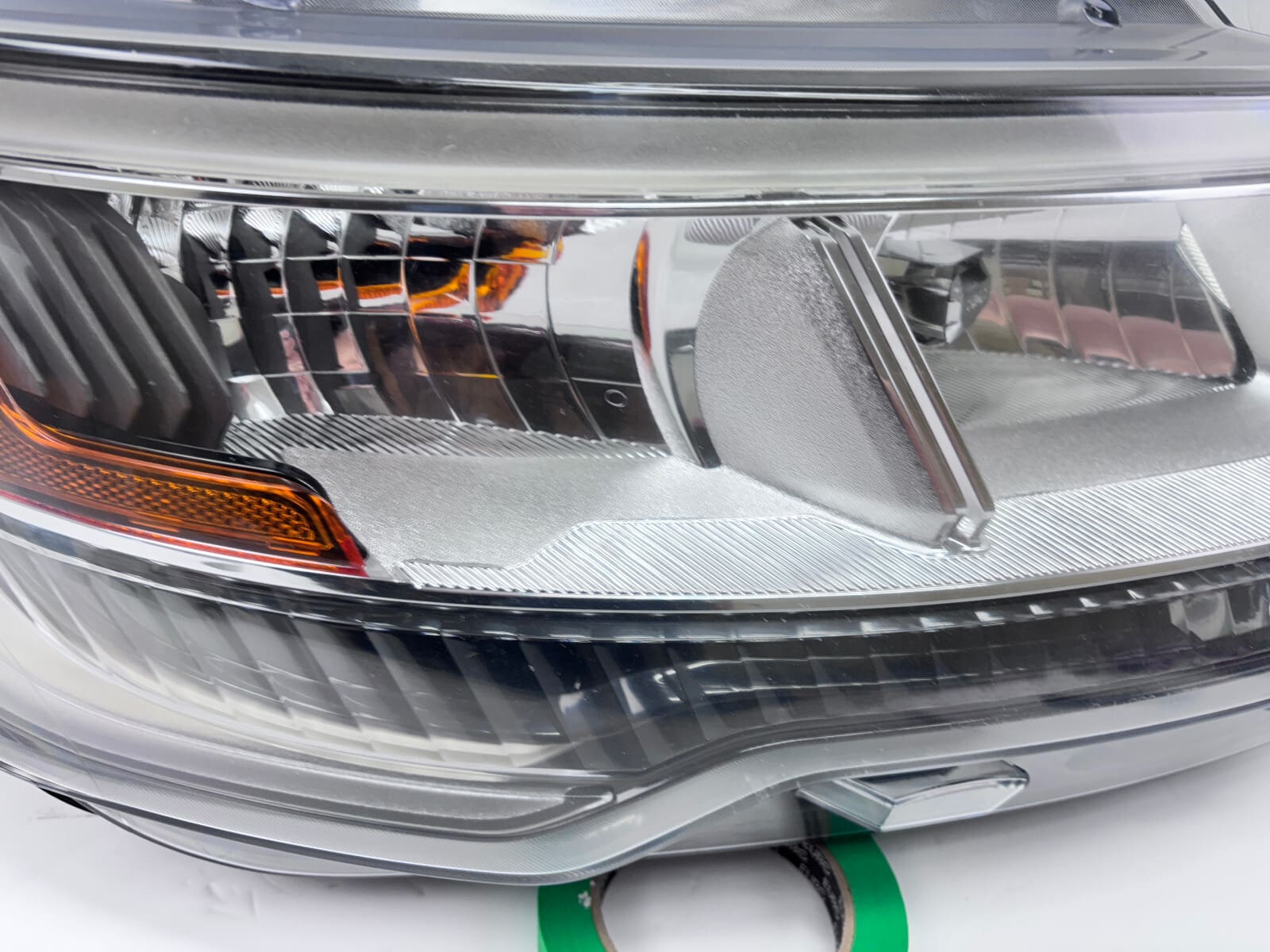 2016-19 Ford Explorer LED Front Right OEM Headlight HB5313005BB Used - Image 6