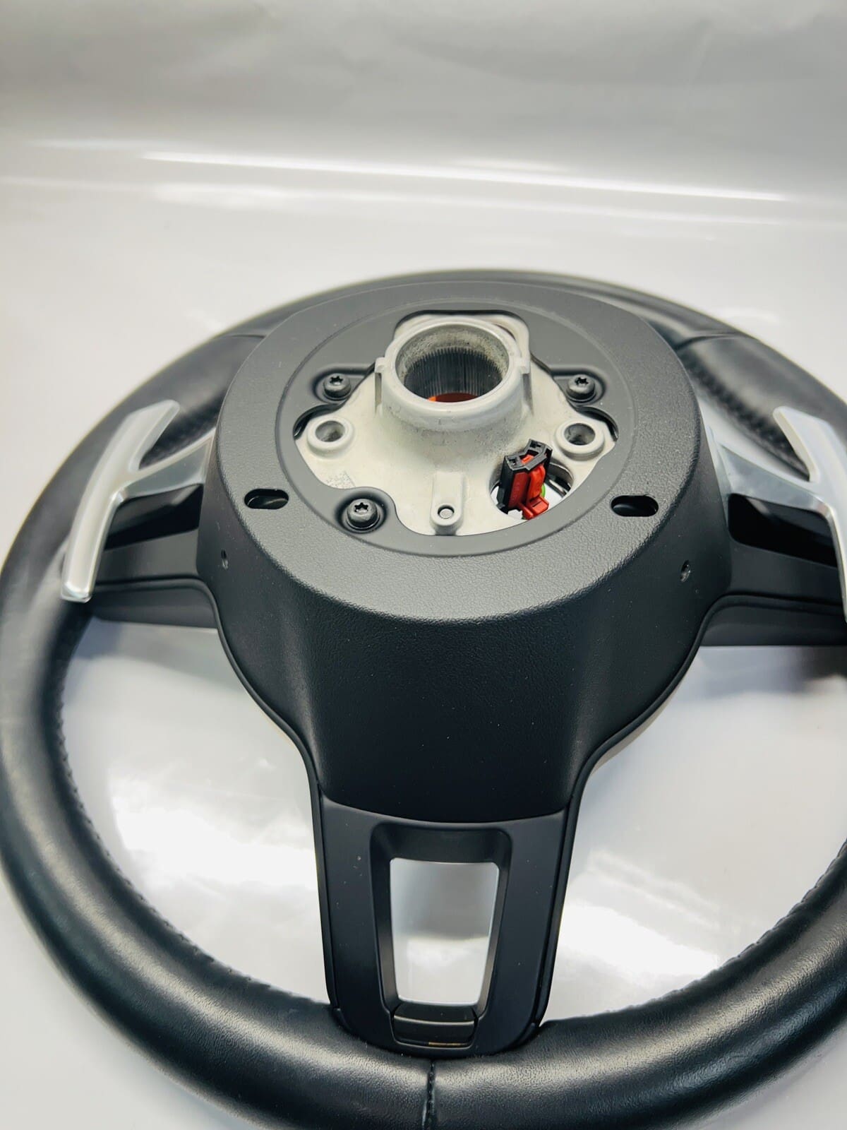 NICE 2021-22 Porsche Spyder Cayman Boxster OEM Steering Wheel 9p1419091mla34 - Image 12