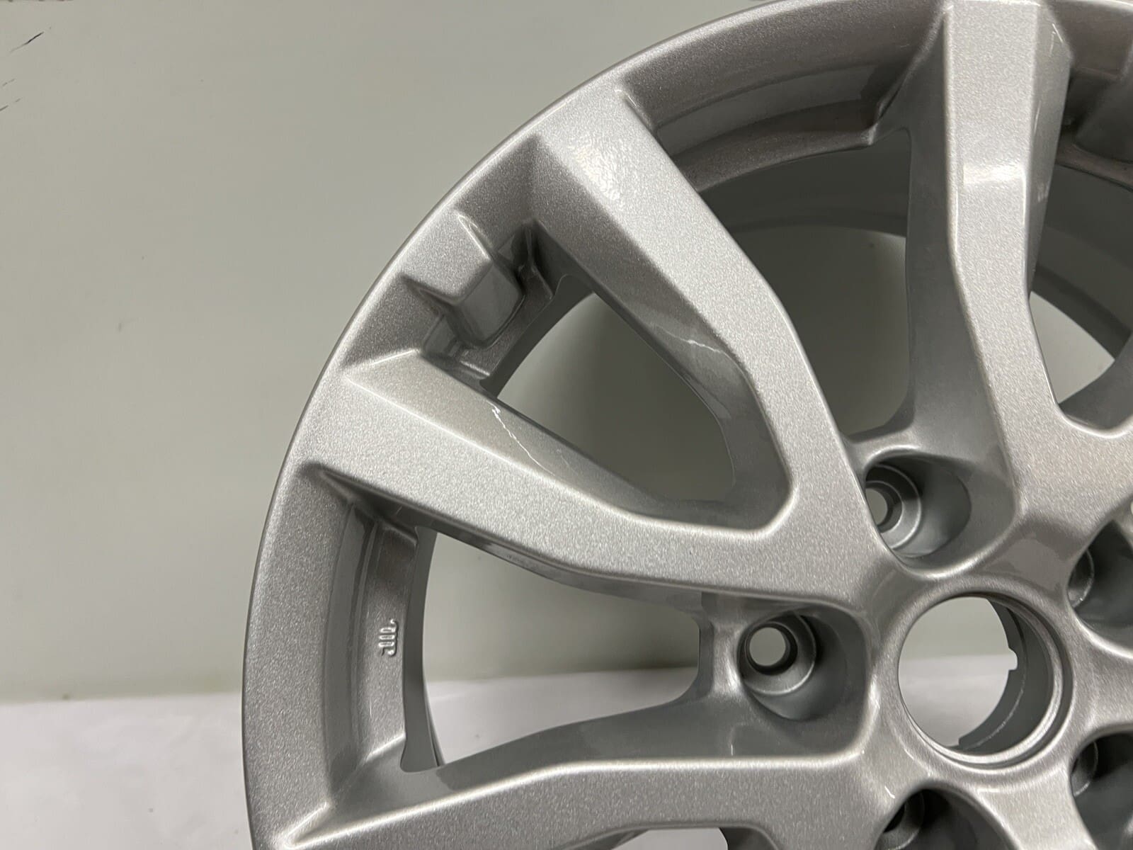 2017-2020 Nissan Rogue OEM 17x7 Inch Wheel Rim - Image 6