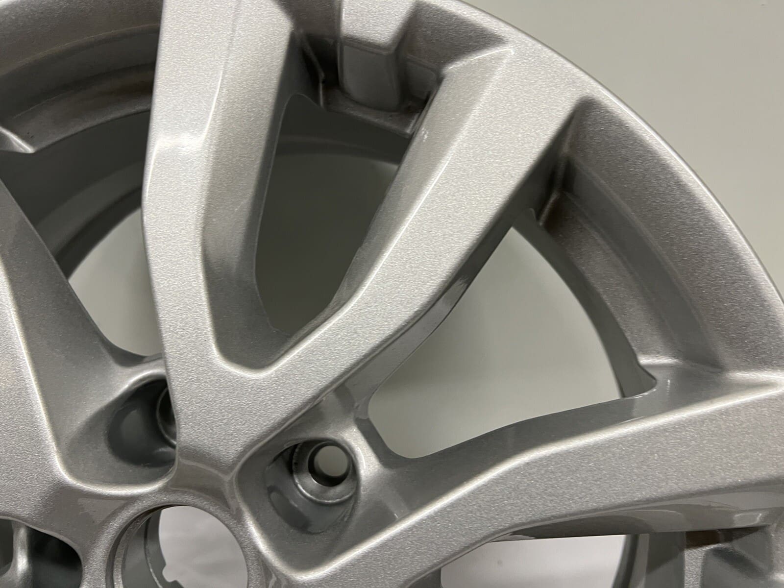 2017-2020 Nissan Rogue OEM 17x7 Inch Wheel Rim - Image 9