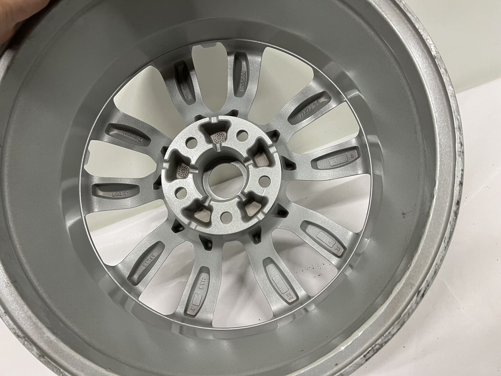 2017-2020 Nissan Rogue OEM 17x7 Inch Wheel Rim - Image 16