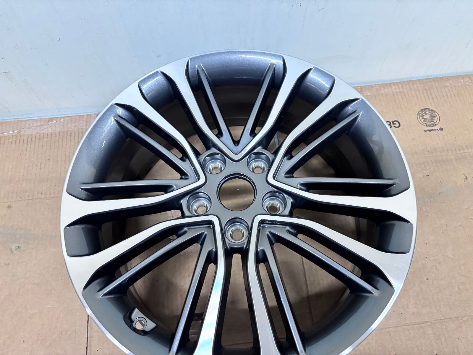 2015-2017 Hyundai Veloster 18x7.5 Inch Wheel 529102-v650 - Image 9