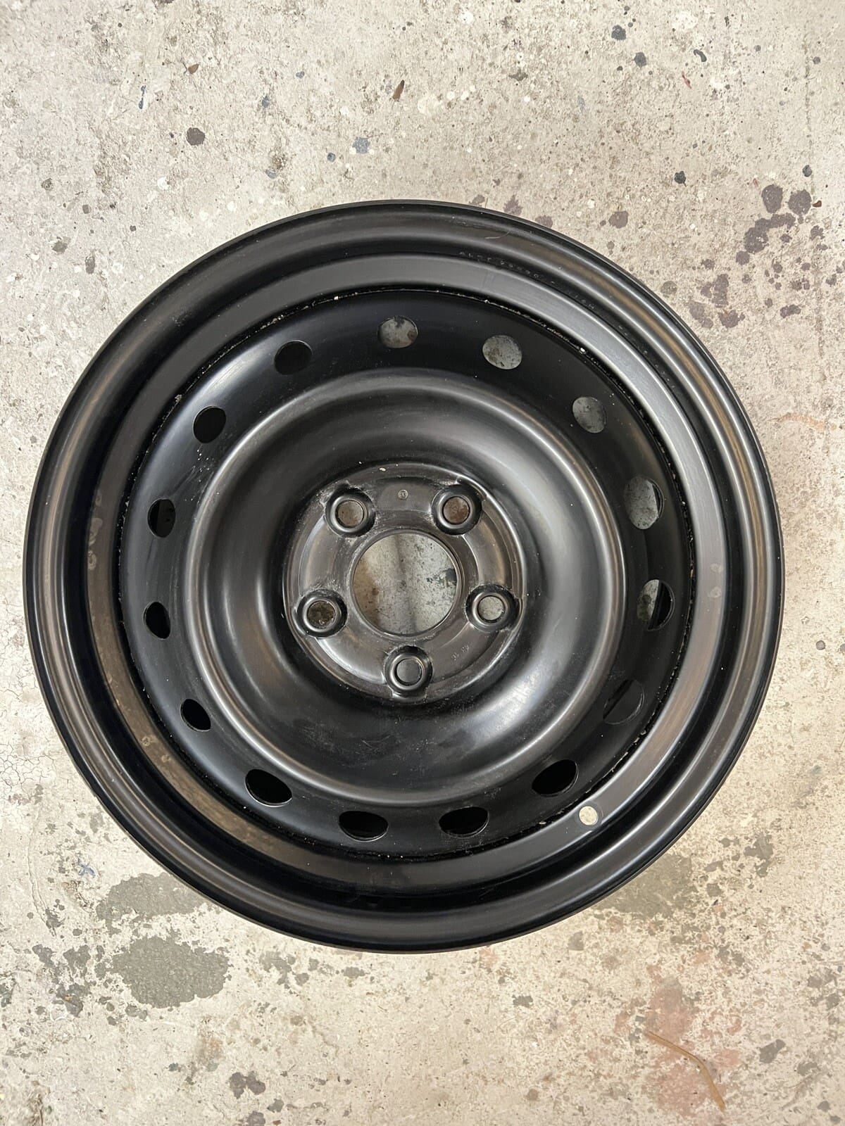 2013-2018 Nissan Altima 16x7 Inch Keystone Wheel stl62590u45n