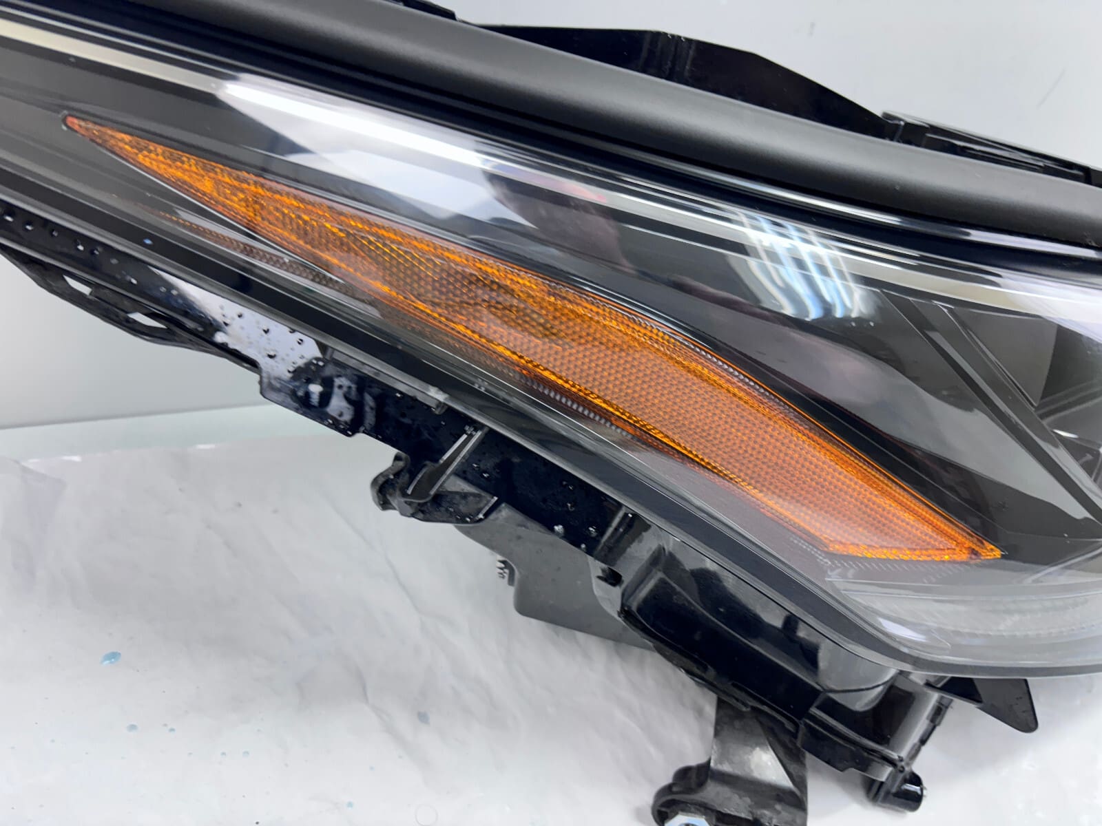 2020-23 Toyota Highlander LED Front Right OEM Headlight 10000-8A0HD - Image 12