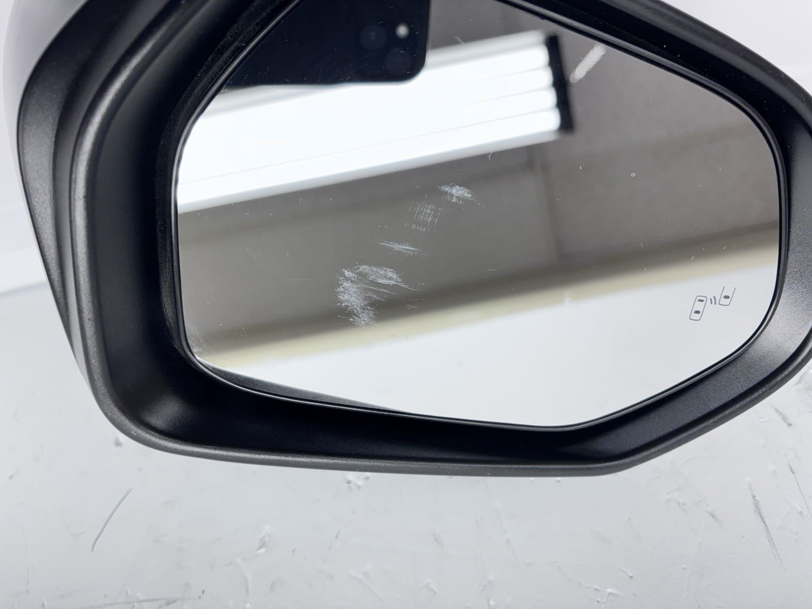 2019-2022 Toyota Avalon Front Left Mirror Blind Spot Turn Signal - Image 17
