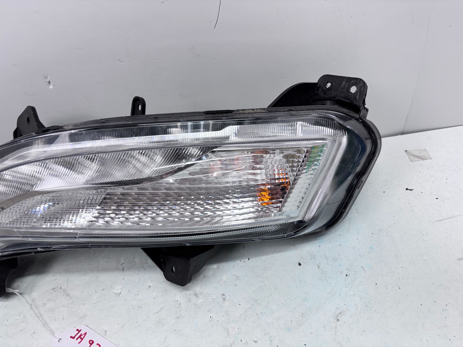 2019-22 Chevy Malibu Halogen Front Left OEM Running/Fog Light - Image 2