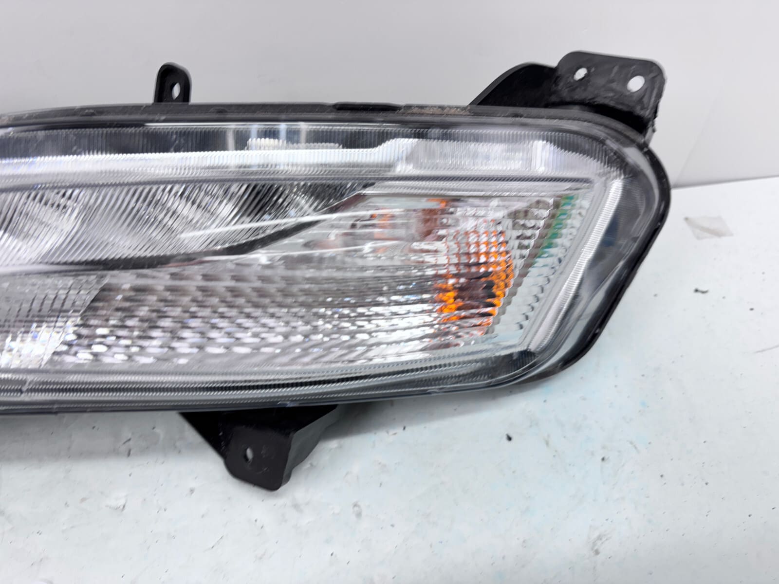 2019-22 Chevy Malibu Halogen Front Left OEM Running/Fog Light - Image 4