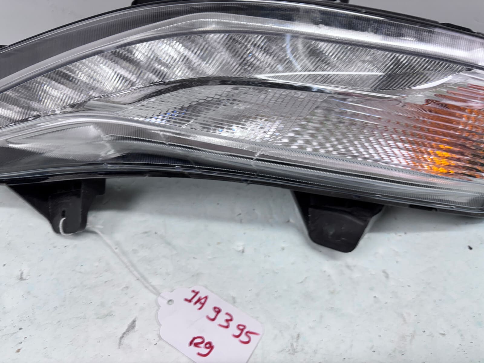 2019-22 Chevy Malibu Halogen Front Left OEM Running/Fog Light - Image 6