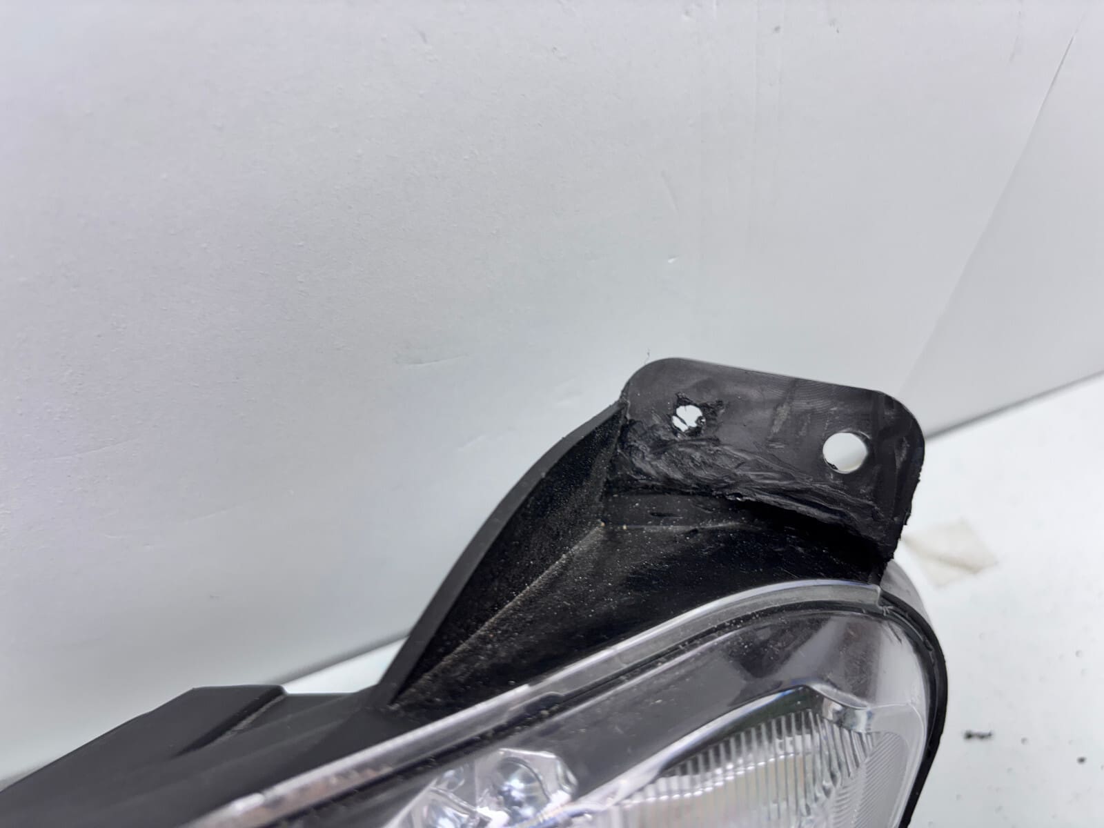 2019-22 Chevy Malibu Halogen Front Left OEM Running/Fog Light - Image 10
