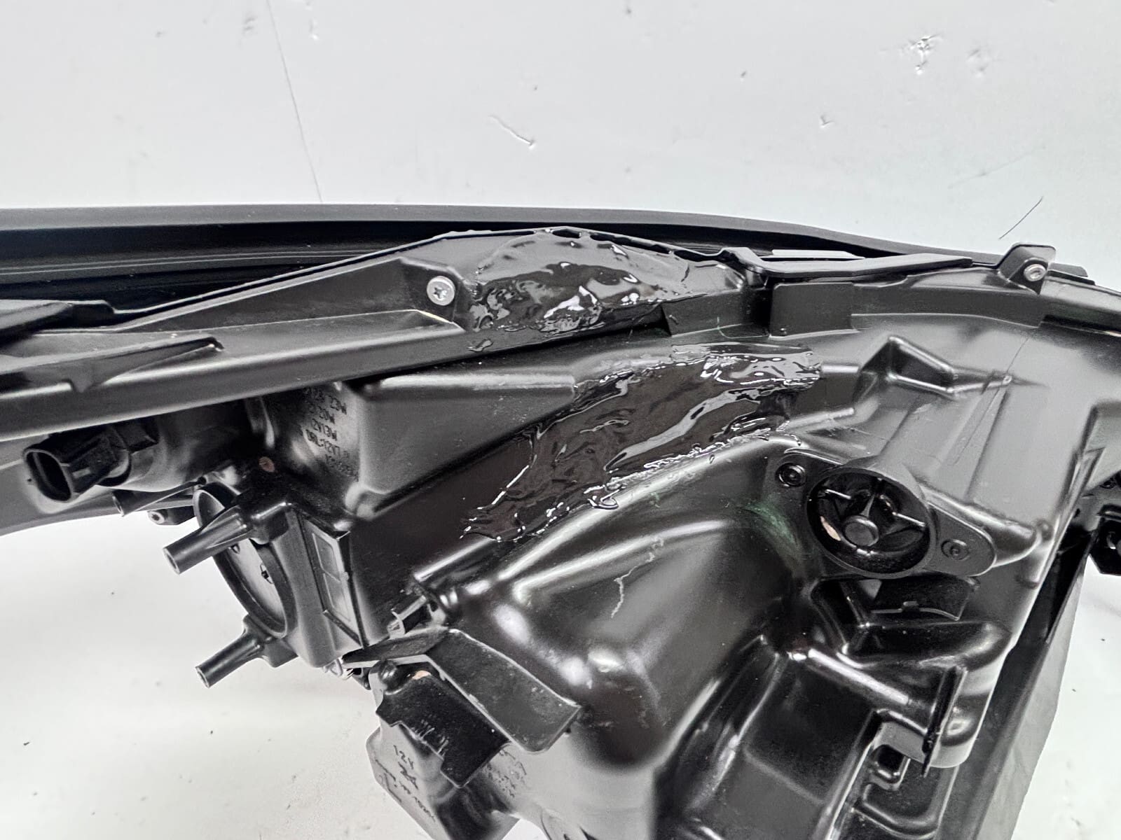 2020-23 Toyota Highlander LED Front Left OEM Headlight 10100-8A0HW - Image 13