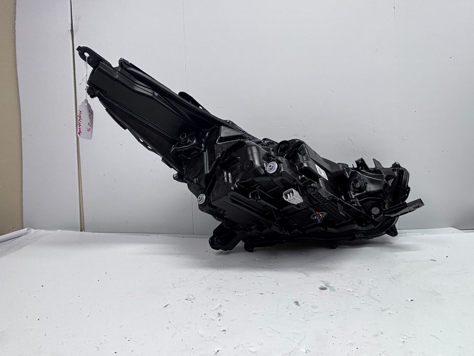 2020-23 Toyota Highlander LED Front Left OEM Headlight 10100-8A0HW - Image 17