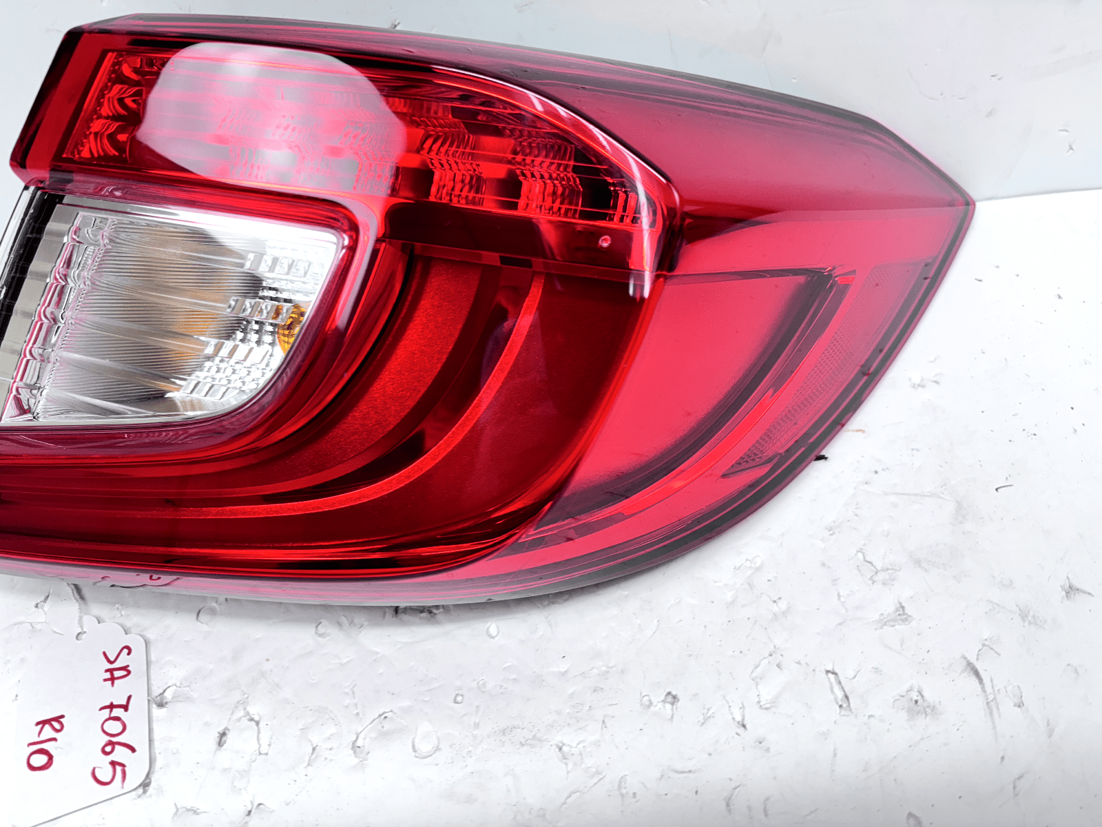 2018-2022 Honda Accord Halogen LED Rear Right OEM Tail Light - Image 4