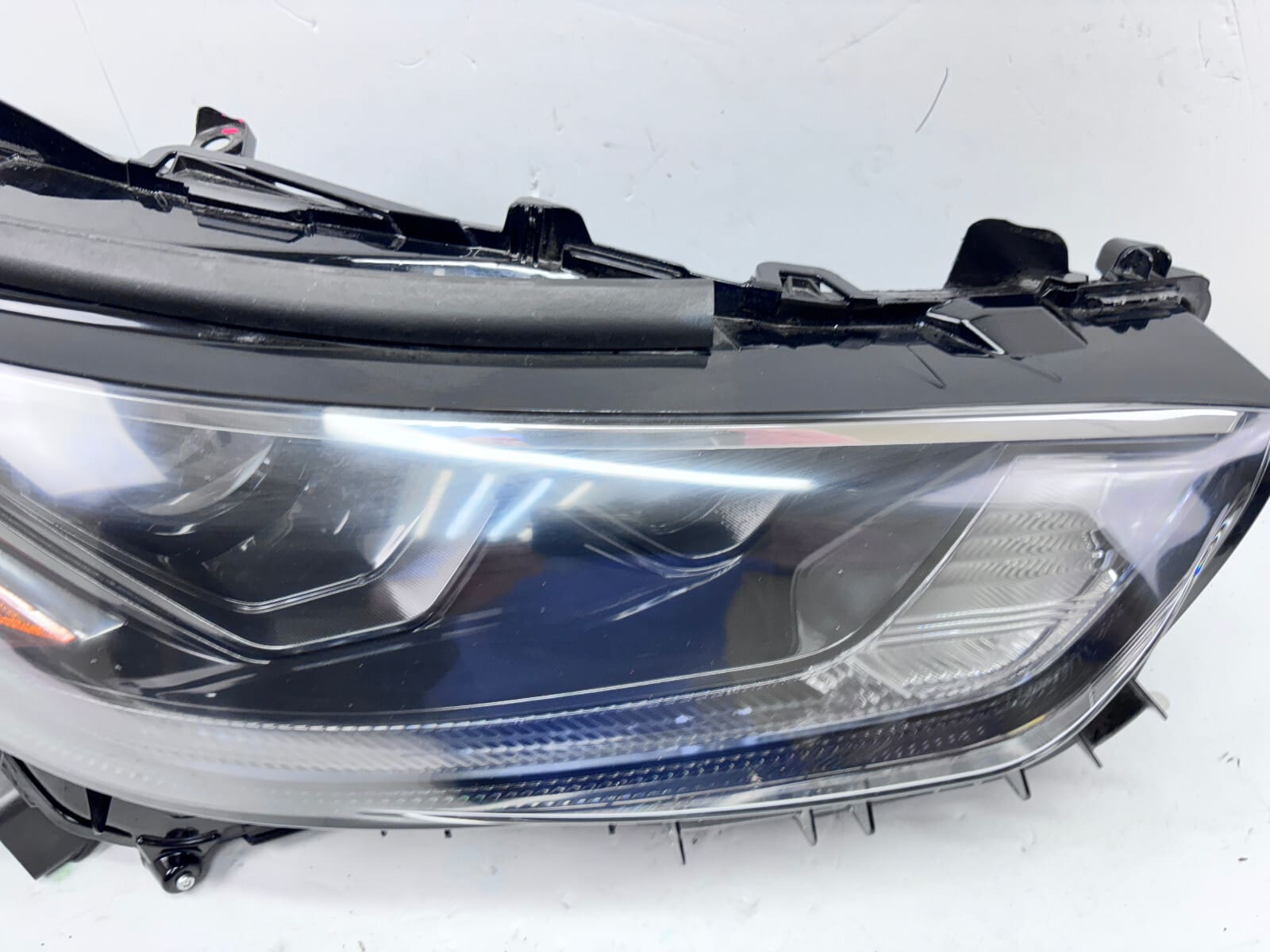2020-23 Toyota Highlander LED Front Right OEM Headlight 10000-8A0M4 - Image 5
