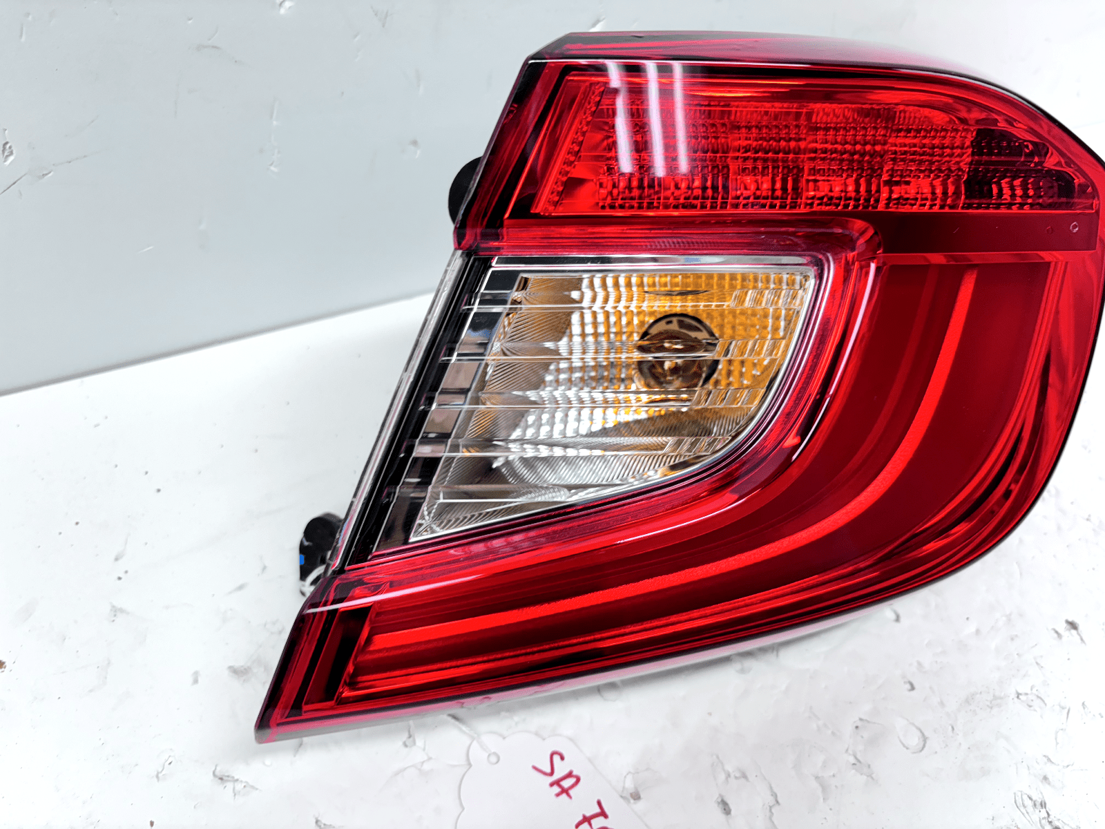 2018-2022 Honda Accord Halogen LED Rear Right OEM Tail Light - Image 12