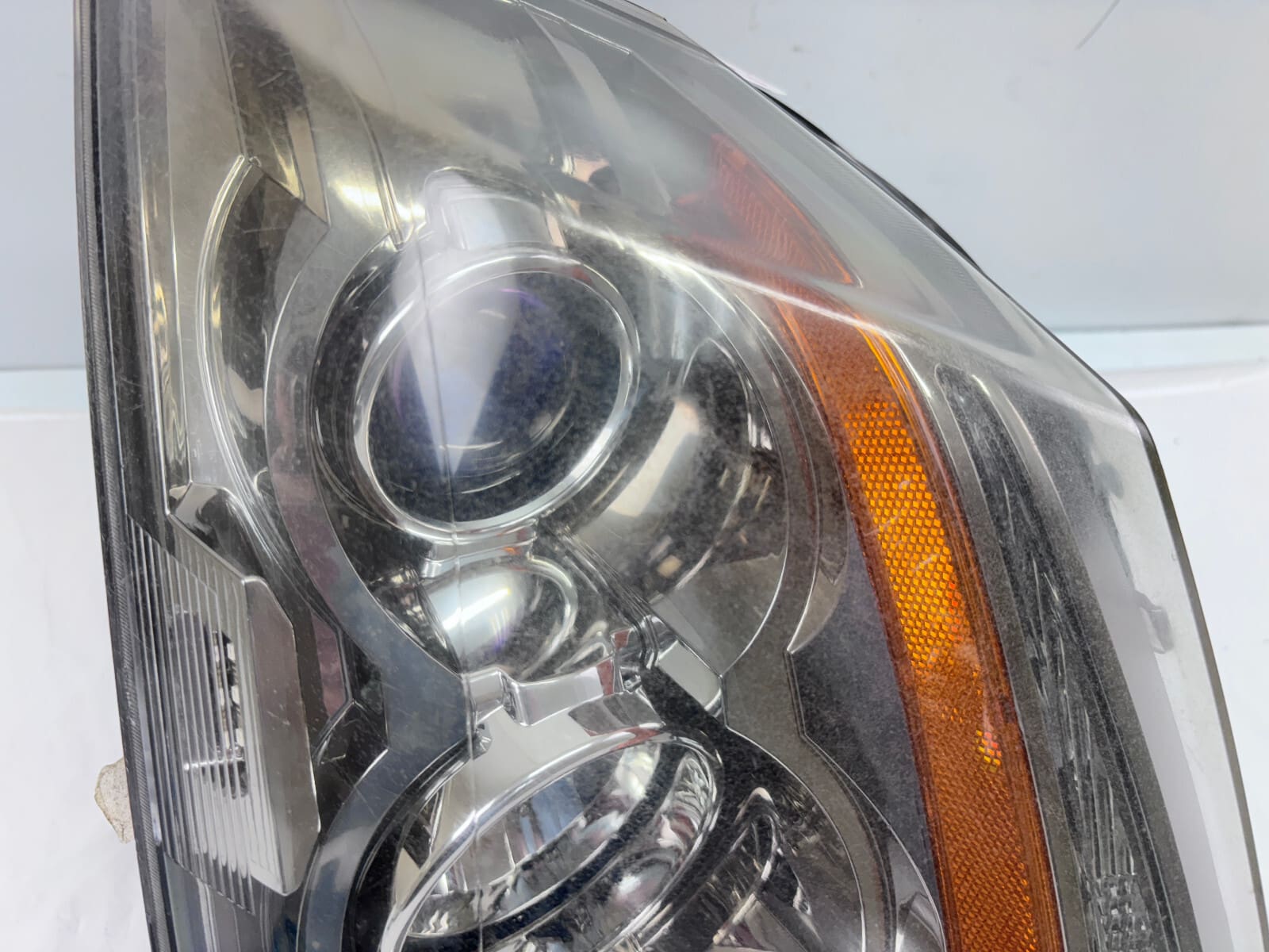 2007-2014 Cadillac CTS Halogen Front Right OEM Headlight - Image 6