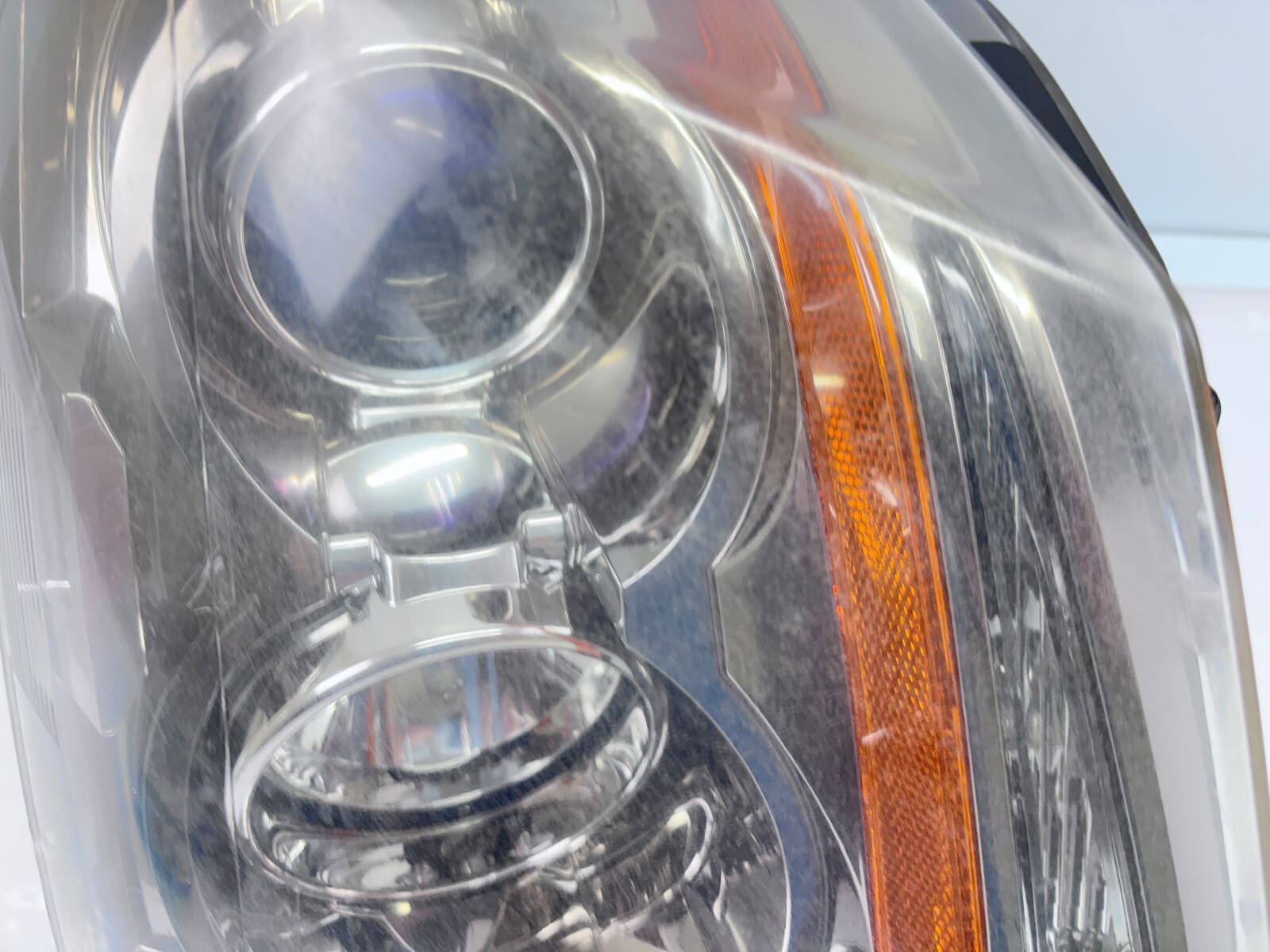 2007-2014 Cadillac CTS Halogen Front Right OEM Headlight - Image 11