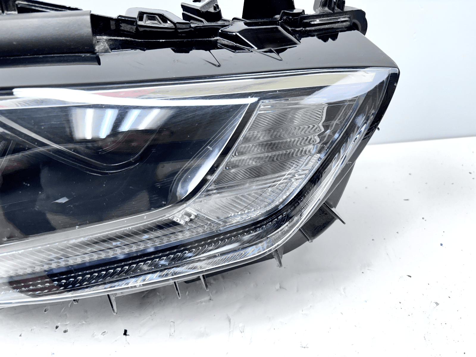 2020-23 Toyota Highlander LED Front Right OEM Headlight 10000-8a0m4 - Image 2