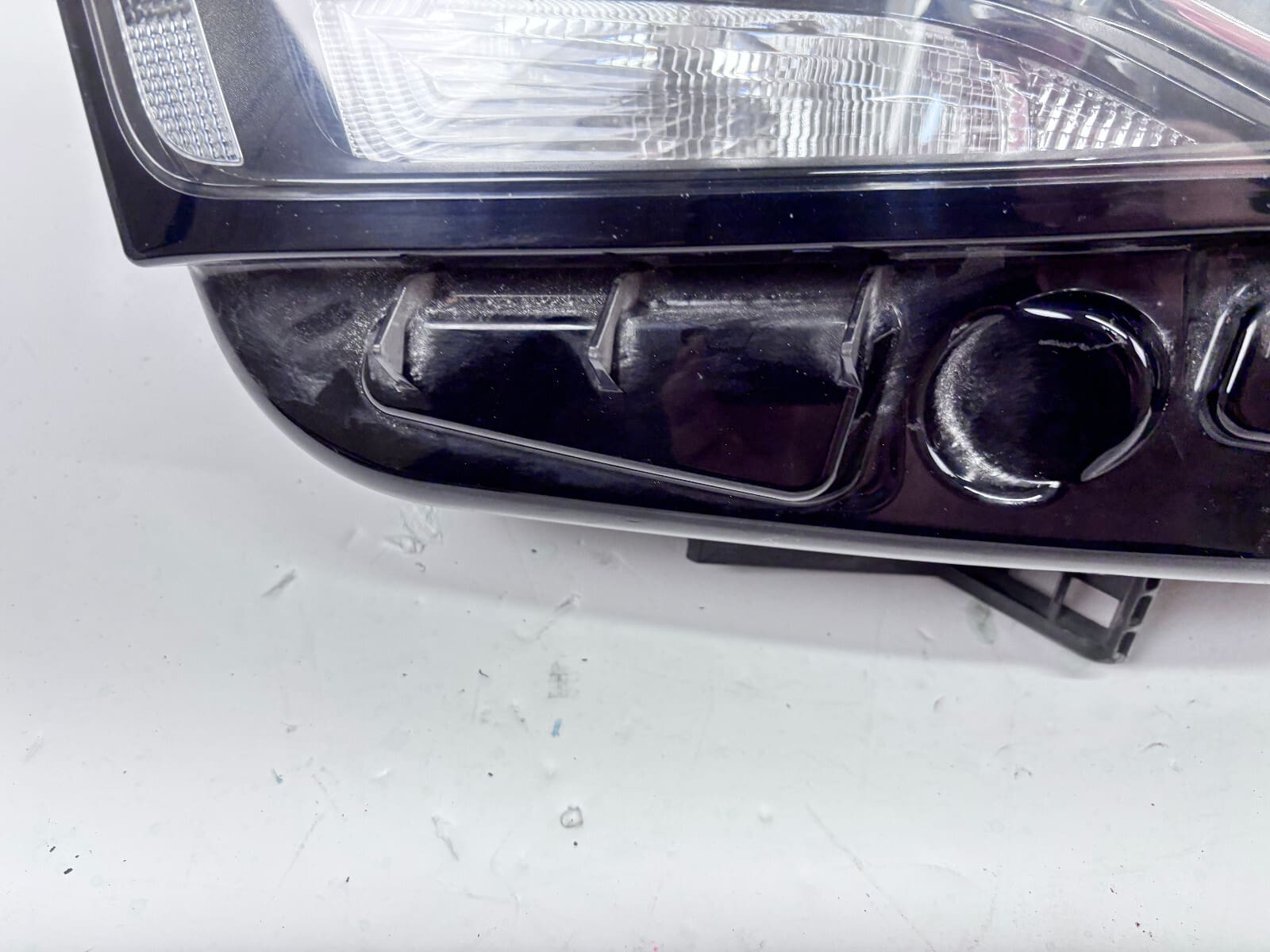 2015-2018 Ford Edge Xenon HID Front Left OEM Headlight - Image 9