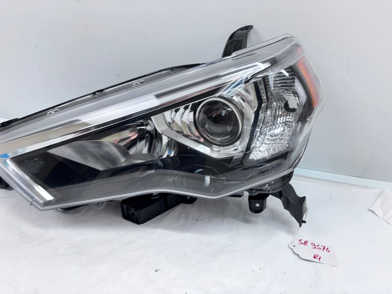 2014-2020 Toyota 4Runner Halogen Front Left CAPA Headlight - Image 3