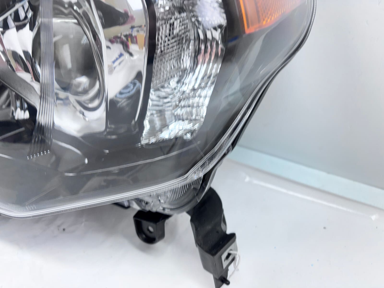 2014-2020 Toyota 4Runner Halogen Front Left CAPA Headlight - Image 7