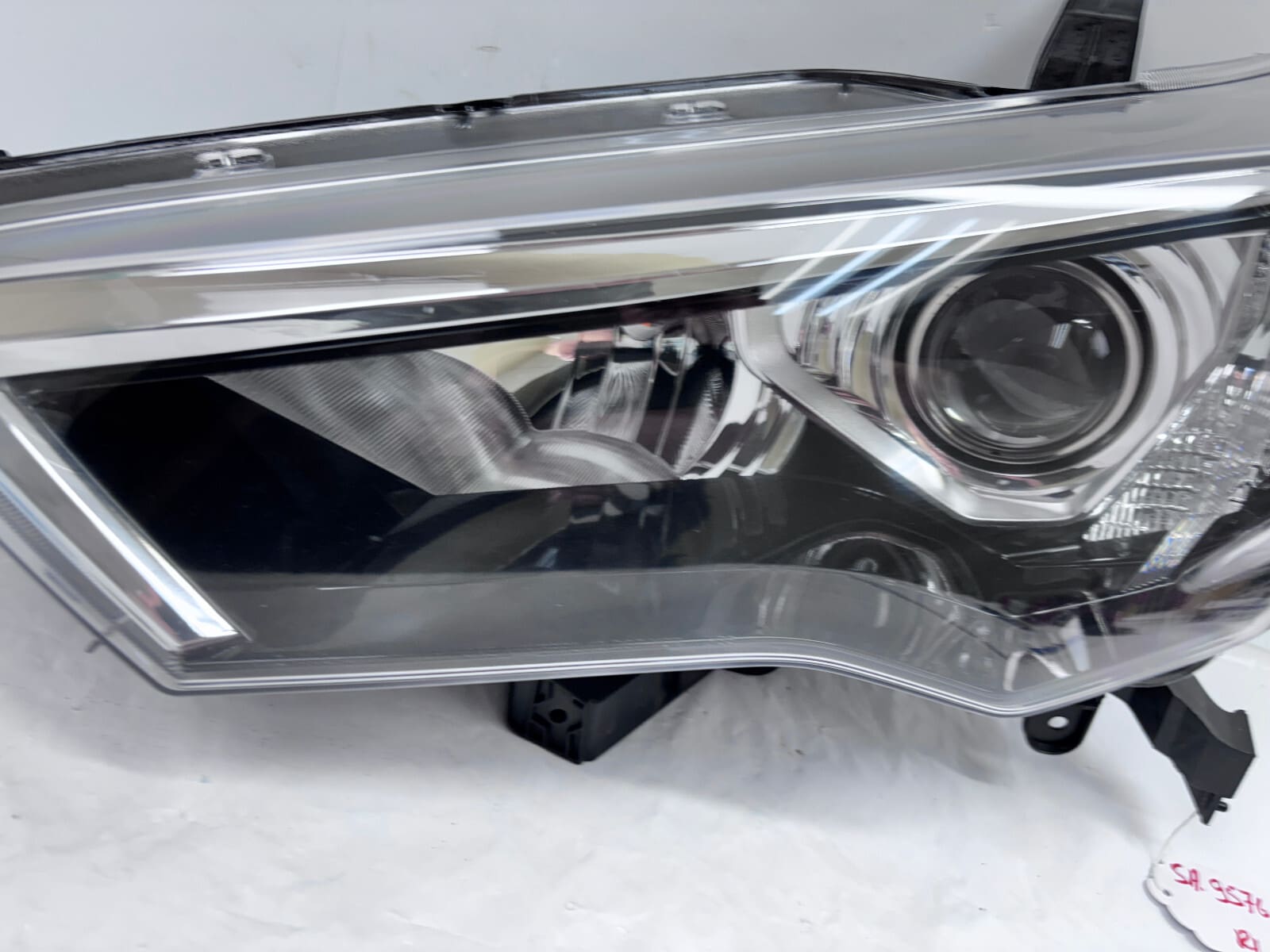 2014-2020 Toyota 4Runner Halogen Front Left CAPA Headlight - Image 14