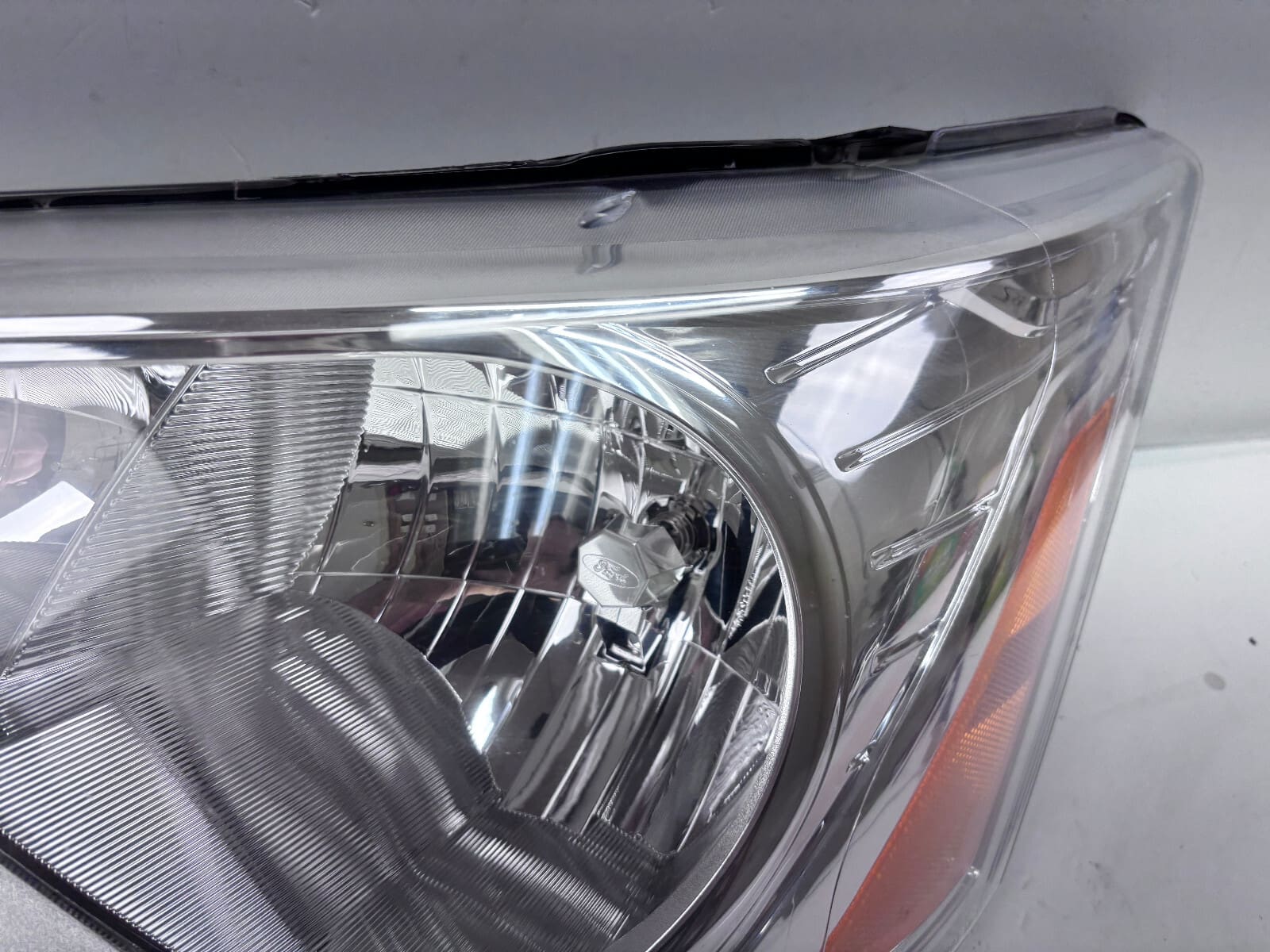 2015-21 Ford Transit 150 250 350 Halogen Front Left OEM Headlight - Image 5