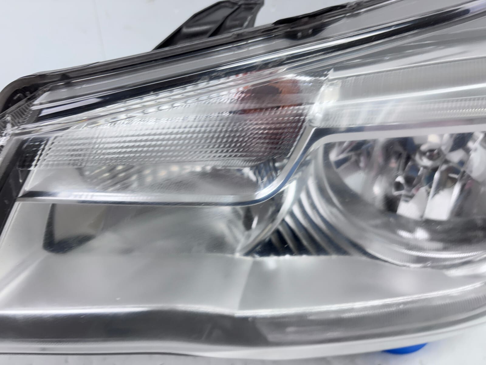 2017-2018 Subaru Forester Halogen Front Left OEM Headlight - Image 7