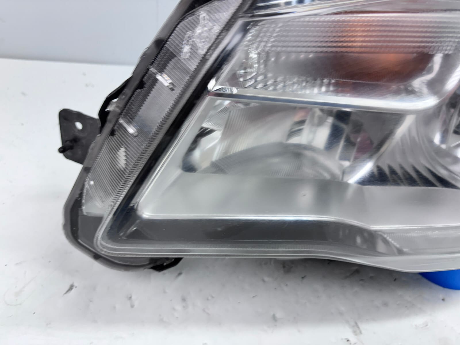 2017-2018 Subaru Forester Halogen Front Left OEM Headlight - Image 8