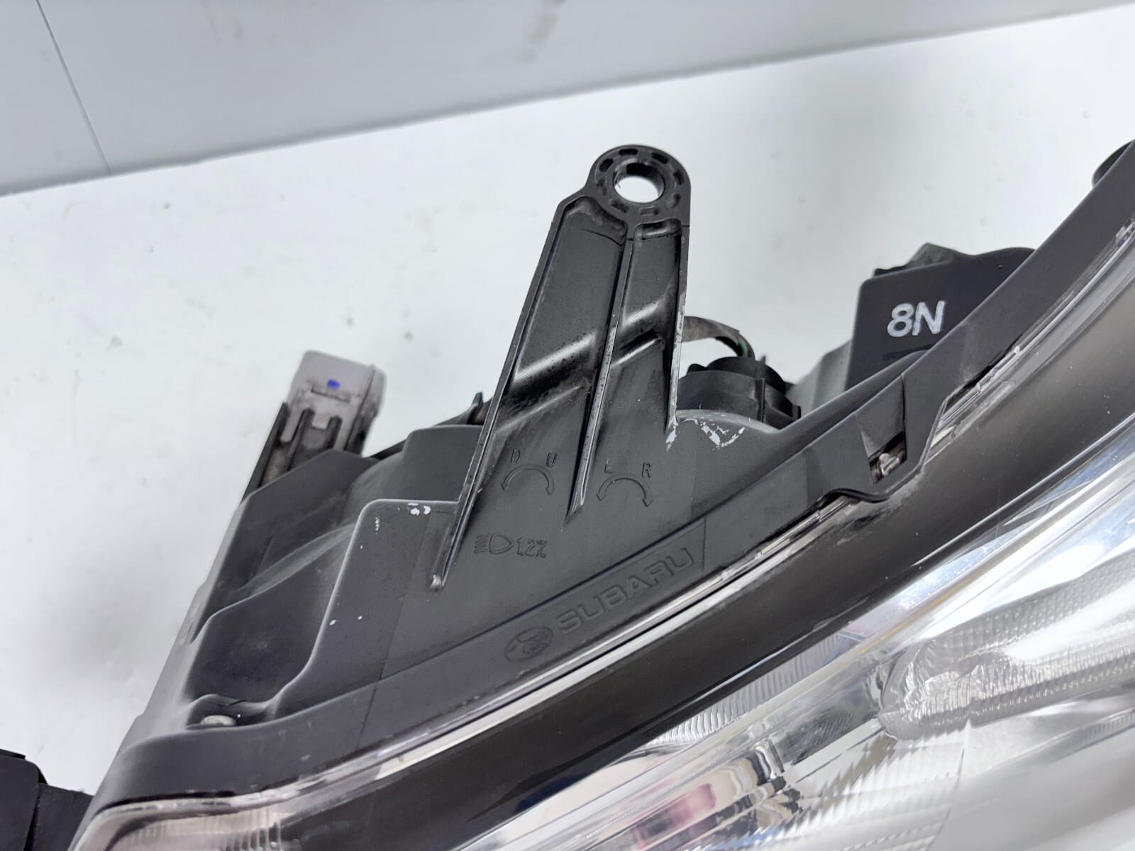 2017-2018 Subaru Forester Halogen Front Left OEM Headlight - Image 10