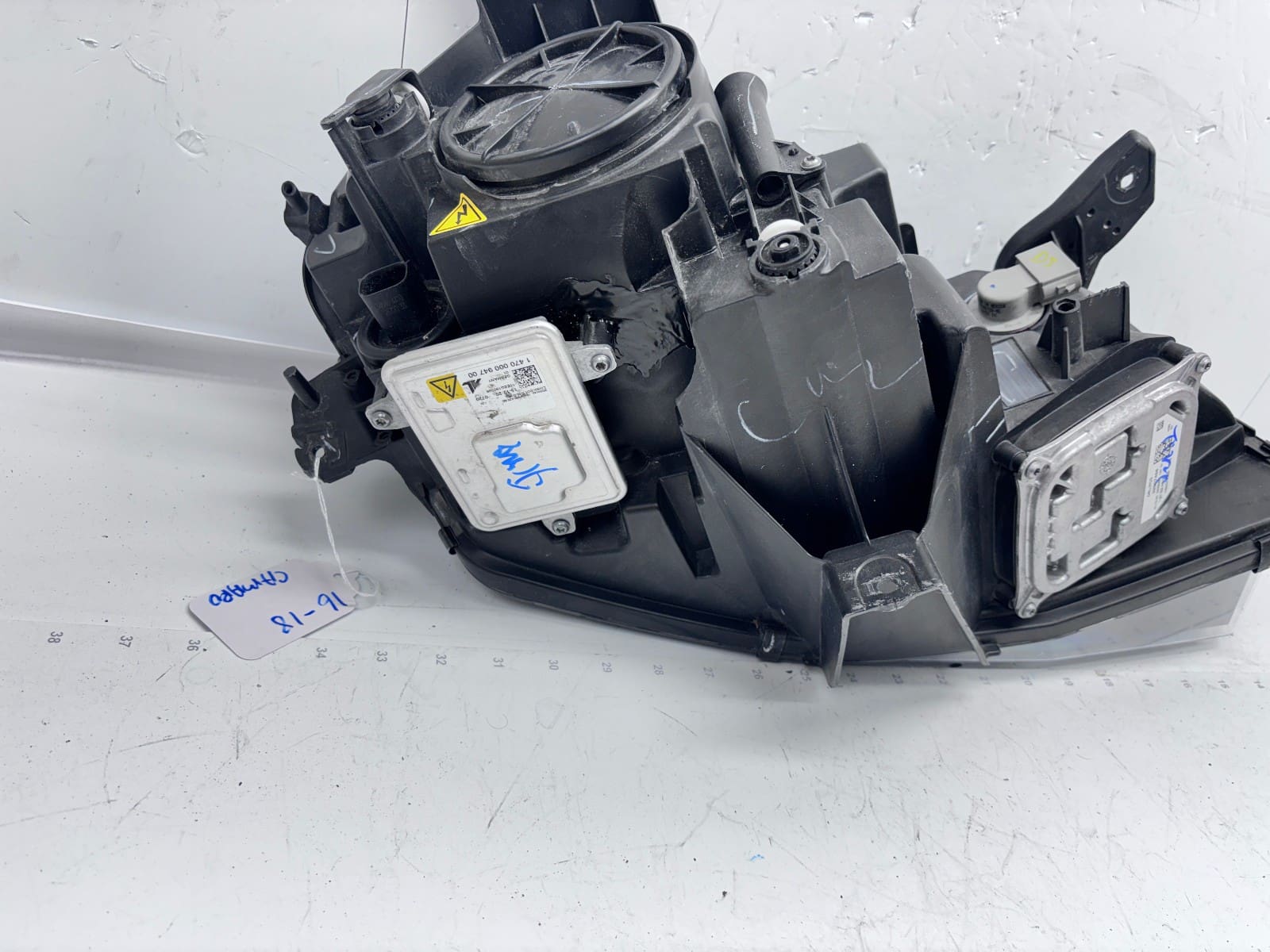 2016-18 Chevy Camaro Xenon HID Front Left OEM Headlight 84364823 - Image 17