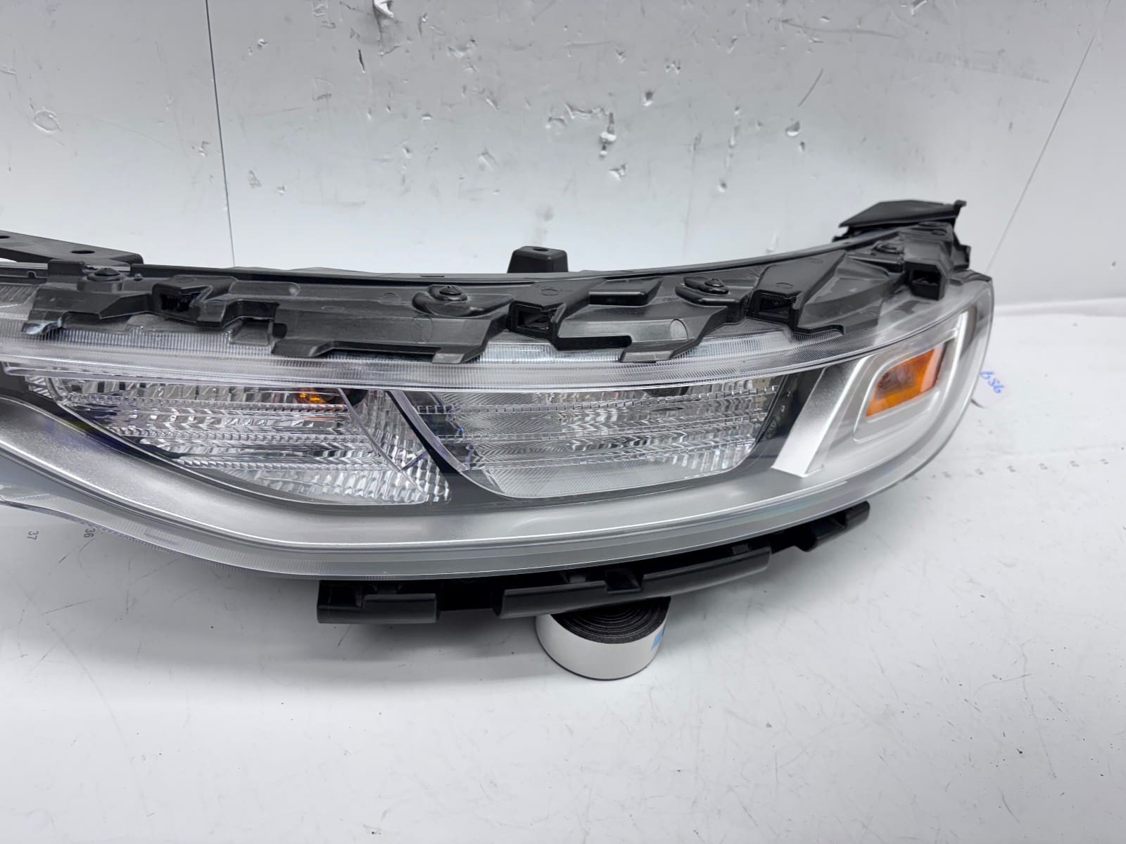 2020-2022 Kia Soul Halogen Front Left OEM Headlight Running Light - Image 9