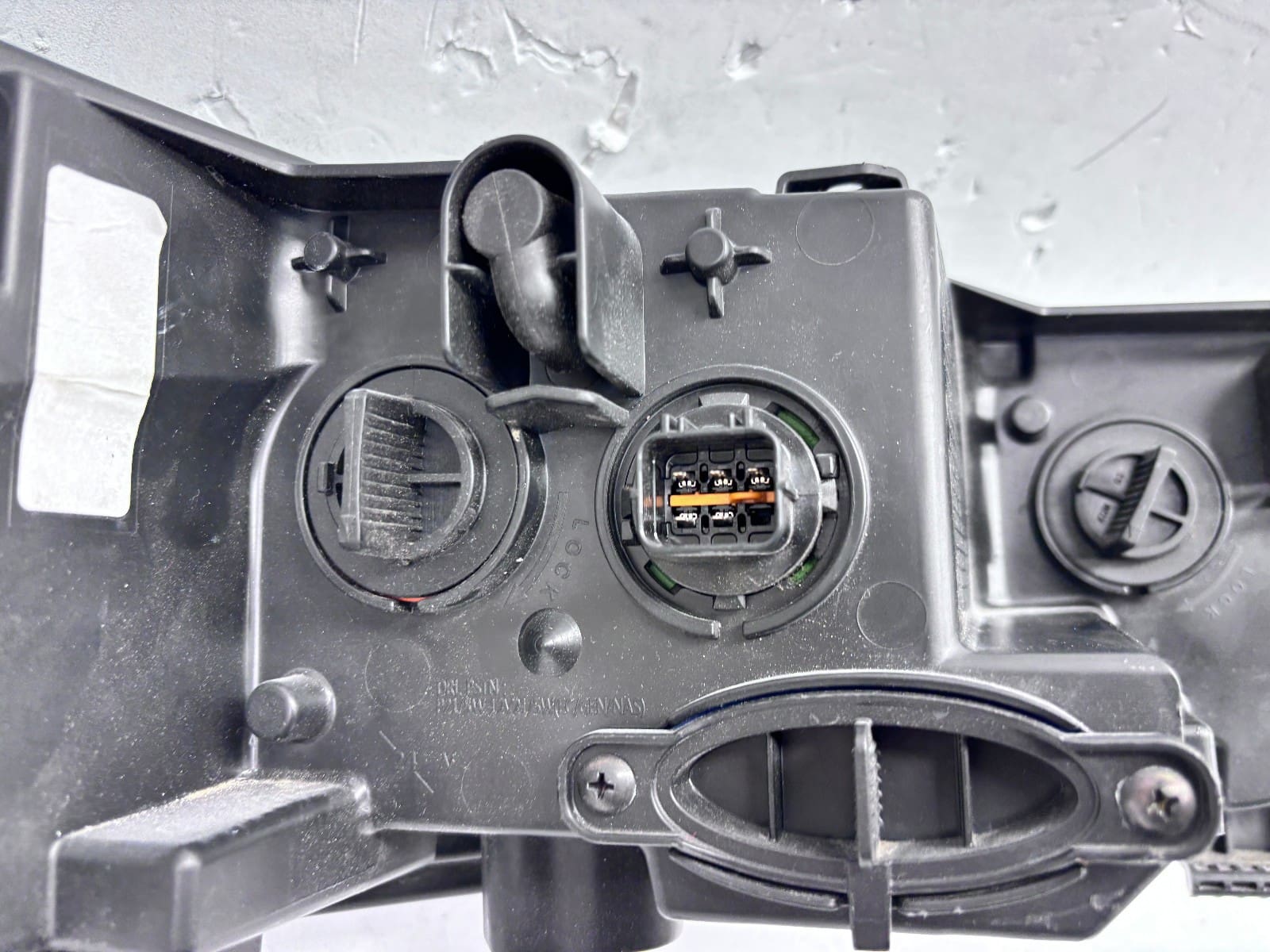 2020-2022 Kia Soul Halogen Front Left OEM Headlight Running Light - Image 19