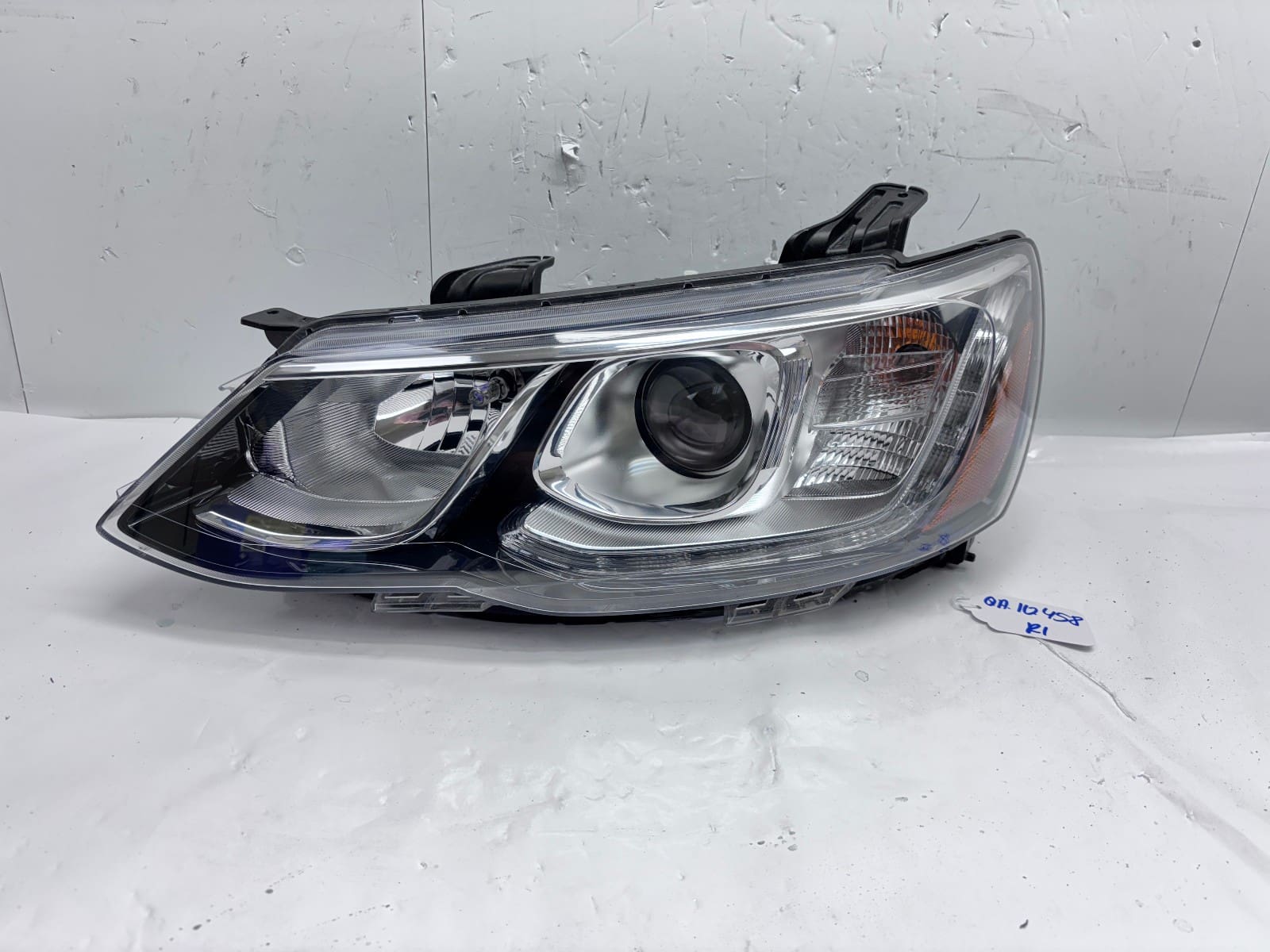 2017-20 Chevy Sonic Halogen LED Front Left OEM Headlight 42703393