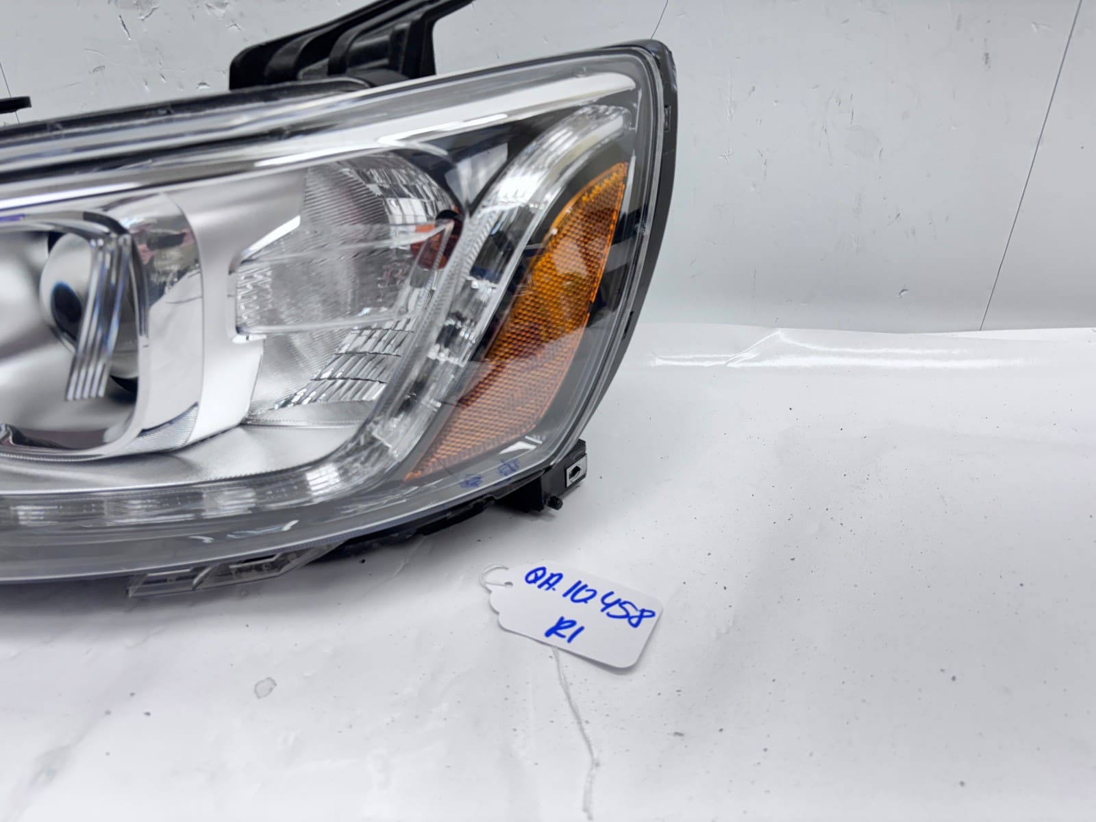 2017-20 Chevy Sonic Halogen LED Front Left OEM Headlight 42703393 - Image 2