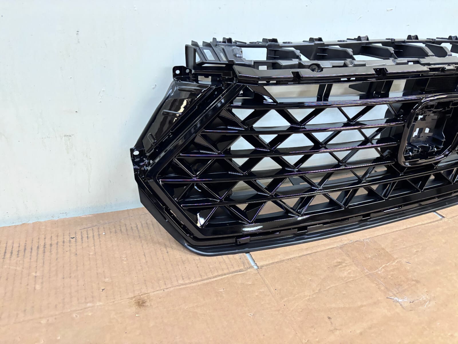 2023-2025 Honda Accord OEM Front Grille Black 71200-30A-A01 - Image 2
