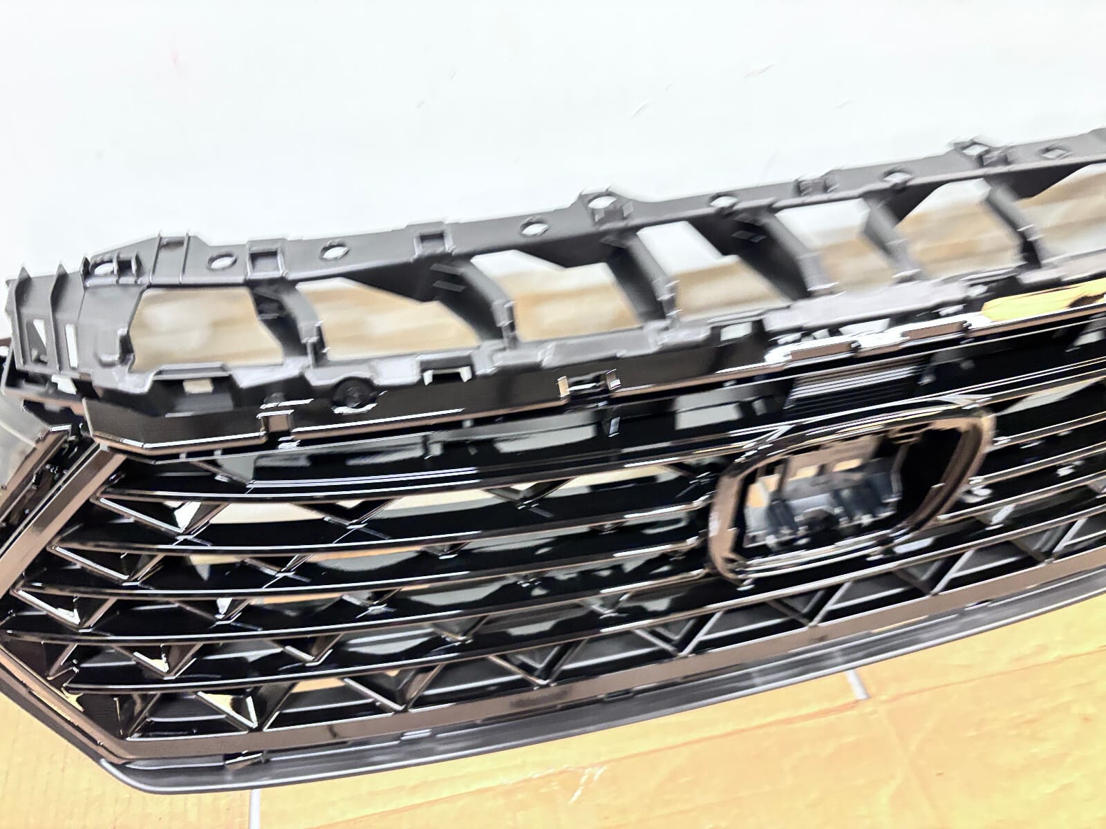 2023-2025 Honda Accord OEM Front Grille Black 71200-30A-A01 - Image 5