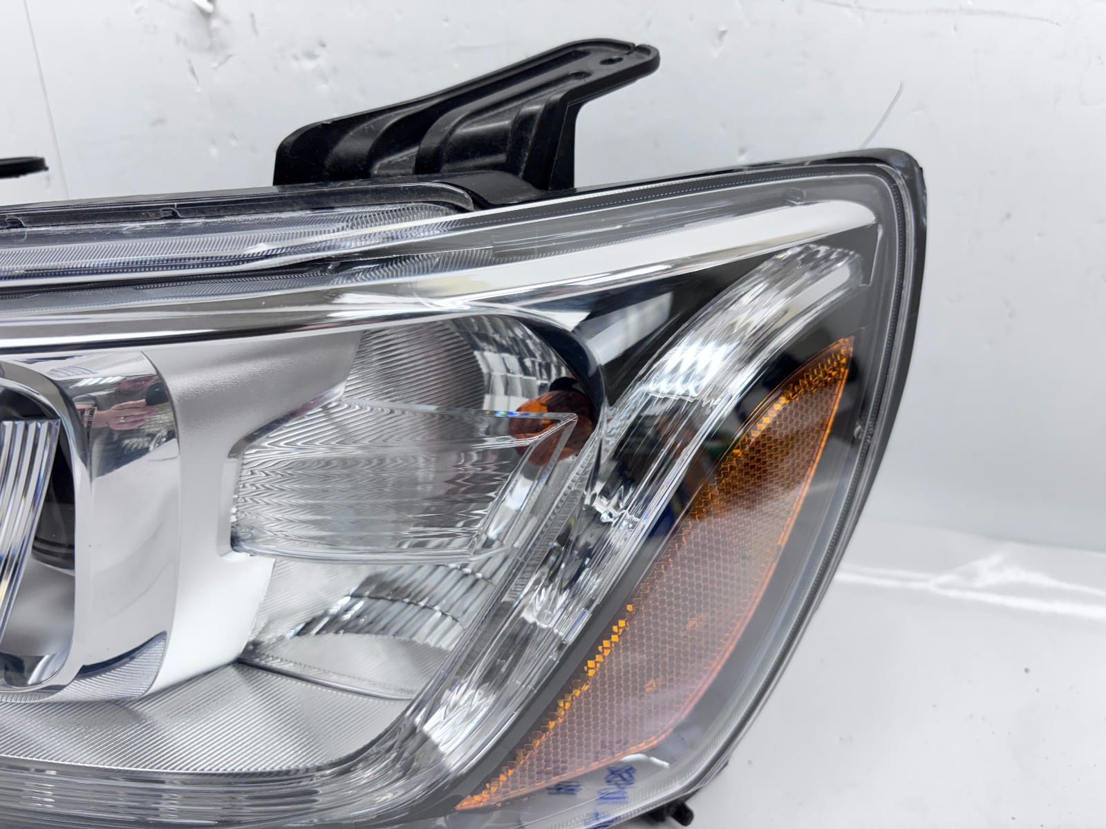 2017-20 Chevy Sonic Halogen LED Front Left OEM Headlight 42703393 - Image 6