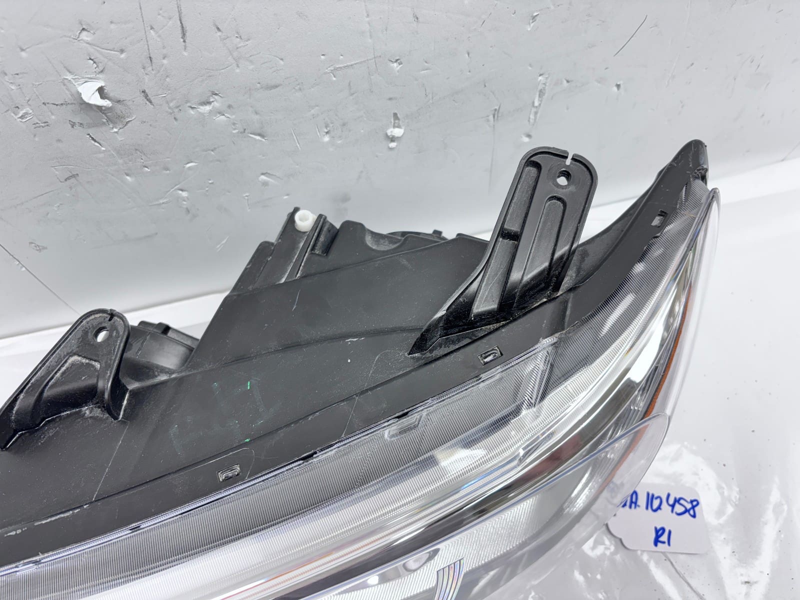 2017-20 Chevy Sonic Halogen LED Front Left OEM Headlight 42703393 - Image 16