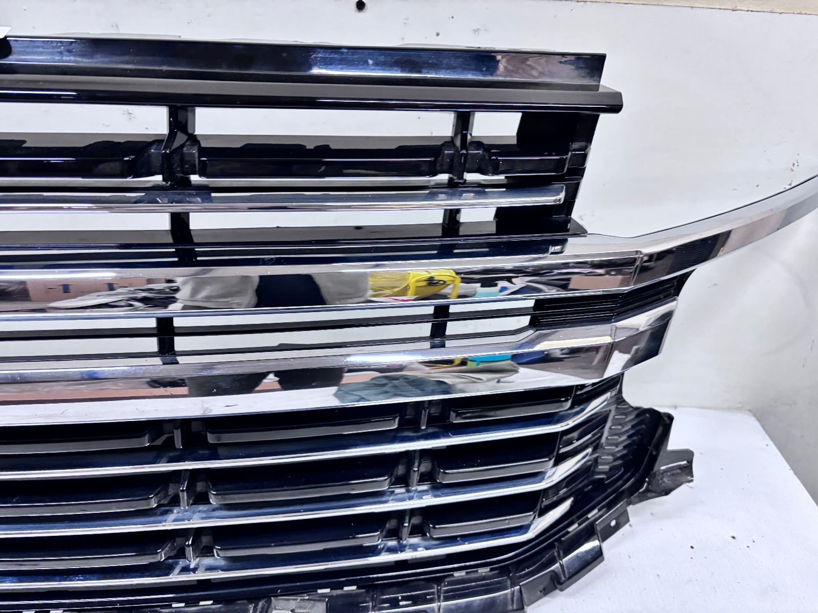 2021-2024 Chevy Tahoe; Suburban Chrome Front OEM Grille - Image 11