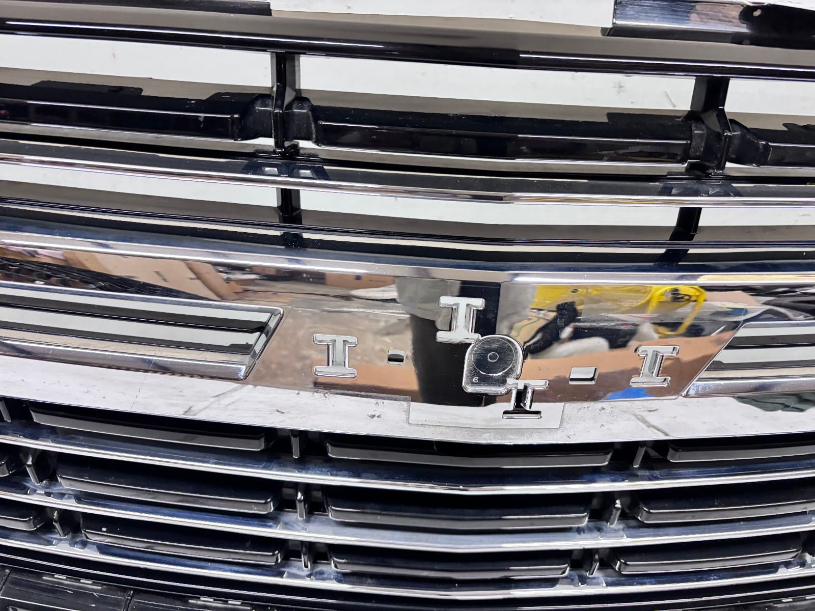 2021-2024 Chevy Tahoe; Suburban Chrome Front OEM Grille - Image 13